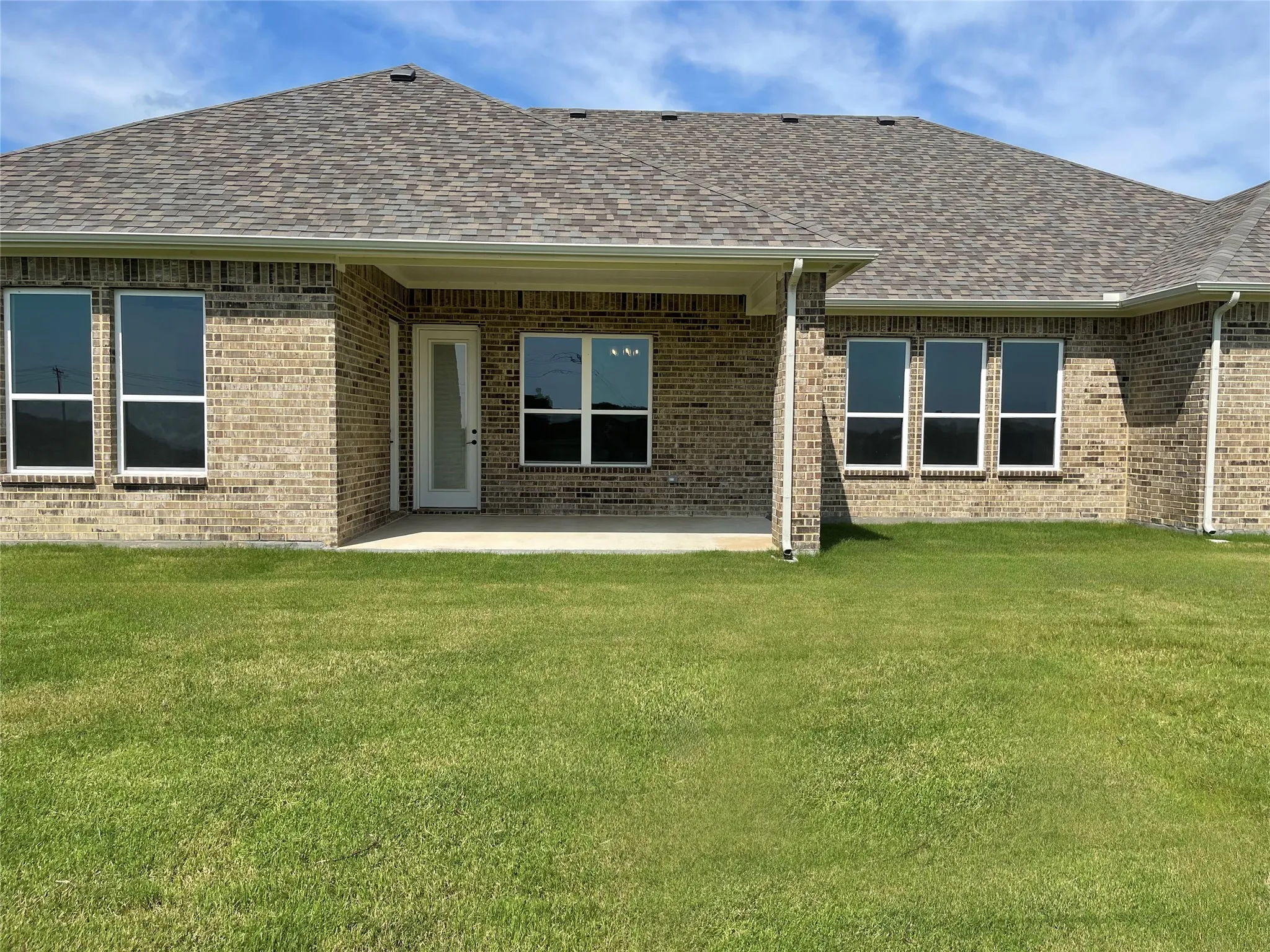 Single Family Residence For Sale in Ellis County , 211 Marie Lane, Waxahachie, Texas 75167, 4 Bedroom, 4 Bathroom, 3 Garage spaces, 2,725 Sqft, built in 2025, mls#21290529, Real Estate Agent in Waxahachie, Homes For Sale in Ellis county, Homes For Sale in Waxahachie, Realtor in Waxahachie Texas, Real Estate Brokerage Independent Realty Texas, Luminita Cordes Realtor