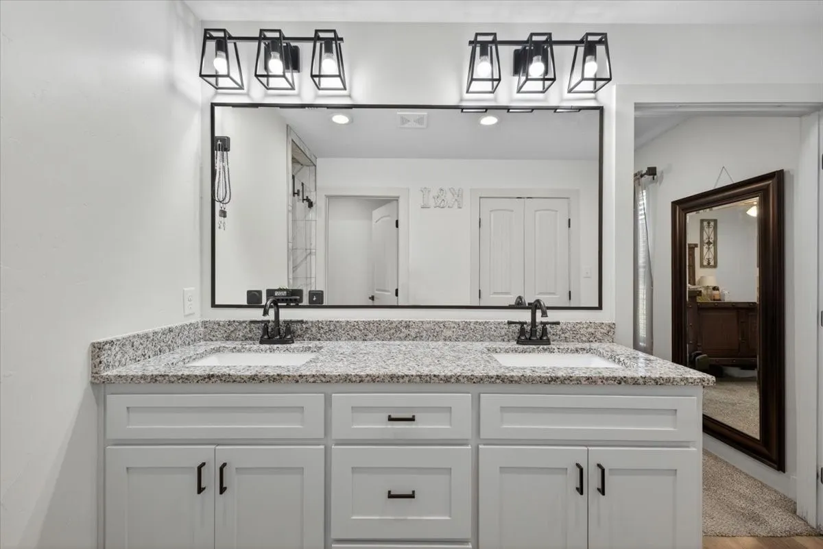 Single Family Residence For Sale in Young County , 340 Rosser Ranch Road, Graham, Texas 76450, 3 Bedroom, 2 Bathroom, Garage spaces, 1,920 Sqft, built in 2021, mls#21290535, Real Estate Agent in Graham, Homes For Sale in Young county, Homes For Sale in Graham, Realtor in Graham Texas, Real Estate Brokerage Independent Realty Texas, Luminita Cordes Realtor