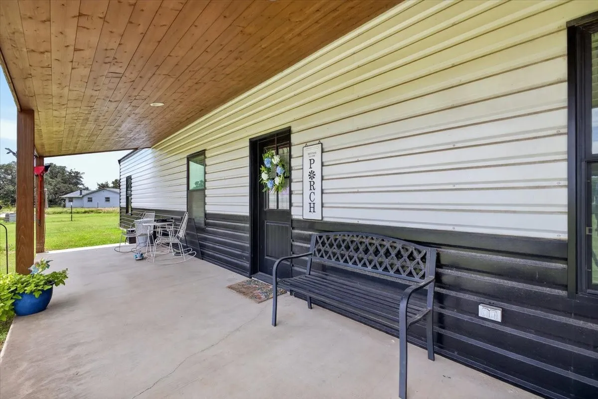 Single Family Residence For Sale in Young County , 340 Rosser Ranch Road, Graham, Texas 76450, 3 Bedroom, 2 Bathroom, Garage spaces, 1,920 Sqft, built in 2021, mls#21290535, Real Estate Agent in Graham, Homes For Sale in Young county, Homes For Sale in Graham, Realtor in Graham Texas, Real Estate Brokerage Independent Realty Texas, Luminita Cordes Realtor