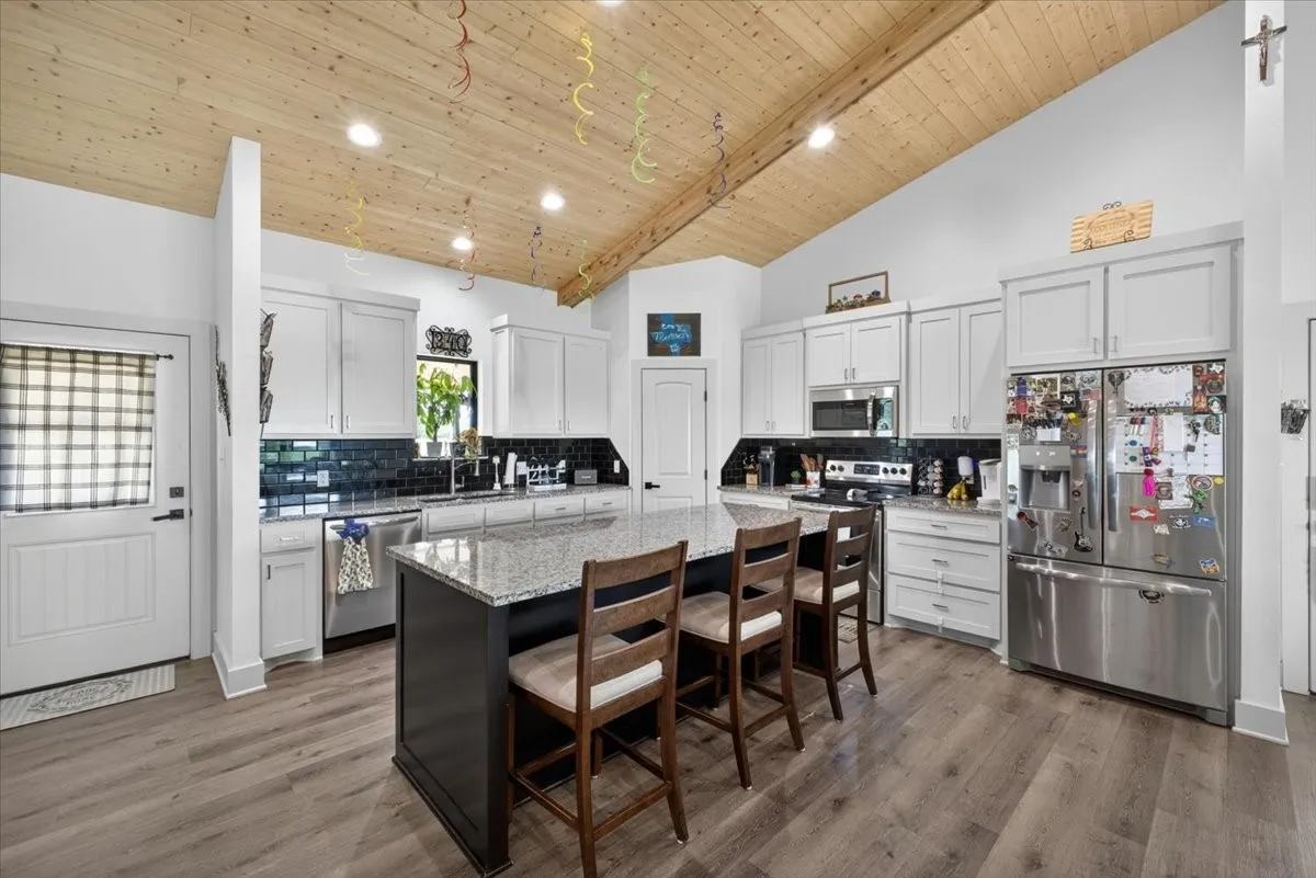 Single Family Residence For Sale in Young County , 340 Rosser Ranch Road, Graham, Texas 76450, 3 Bedroom, 2 Bathroom, Garage spaces, 1,920 Sqft, built in 2021, mls#21290535, Real Estate Agent in Graham, Homes For Sale in Young county, Homes For Sale in Graham, Realtor in Graham Texas, Real Estate Brokerage Independent Realty Texas, Luminita Cordes Realtor