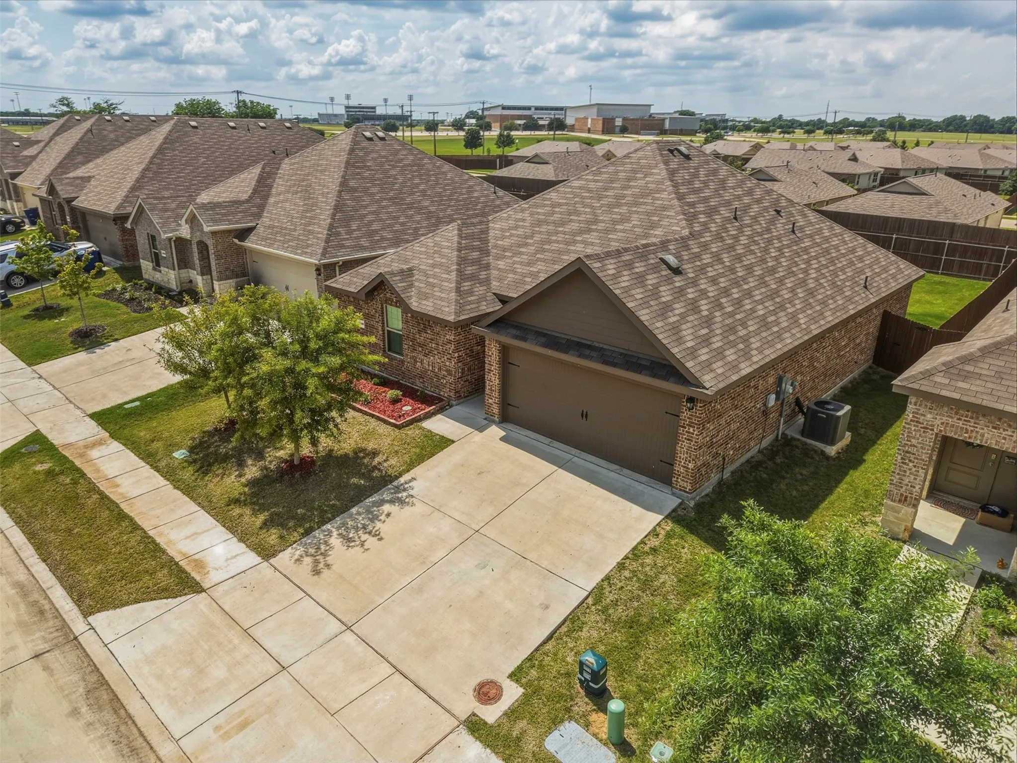 Single Family Residence For Sale in Ellis County , 1210 Grand View Drive, Ennis, Texas 75119, 3 Bedroom, 2 Bathroom, 2 Garage spaces, 1,471 Sqft, built in 2024, Price $262,000, mls#21289722, Real Estate Agent in Ennis, Homes For Sale in Ellis county, Homes For Sale in Ennis, Realtor in Ennis Texas, Real Estate Brokerage Independent Realty Texas, Luminita Cordes Realtor