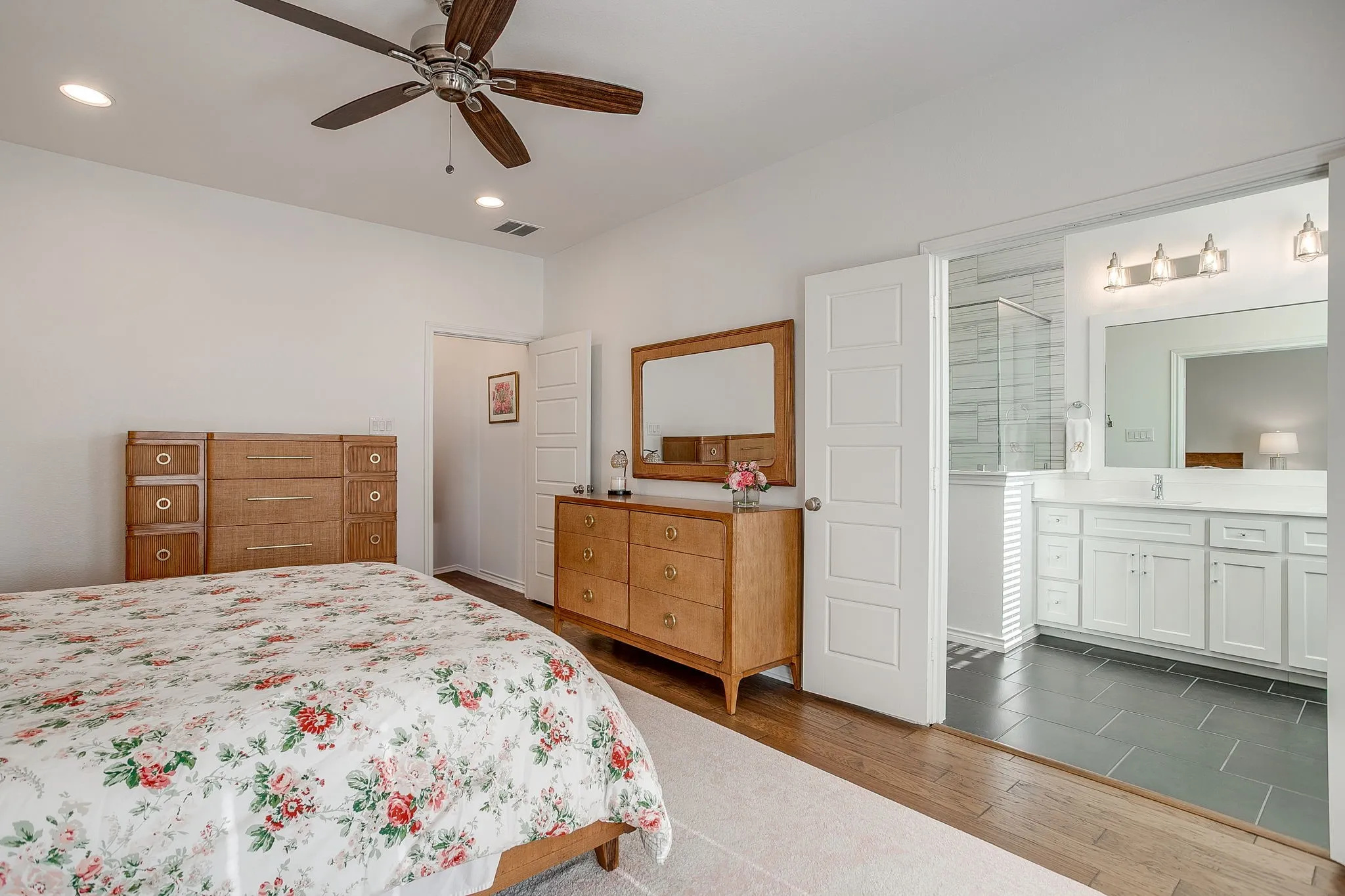 PRIMARY BDRM