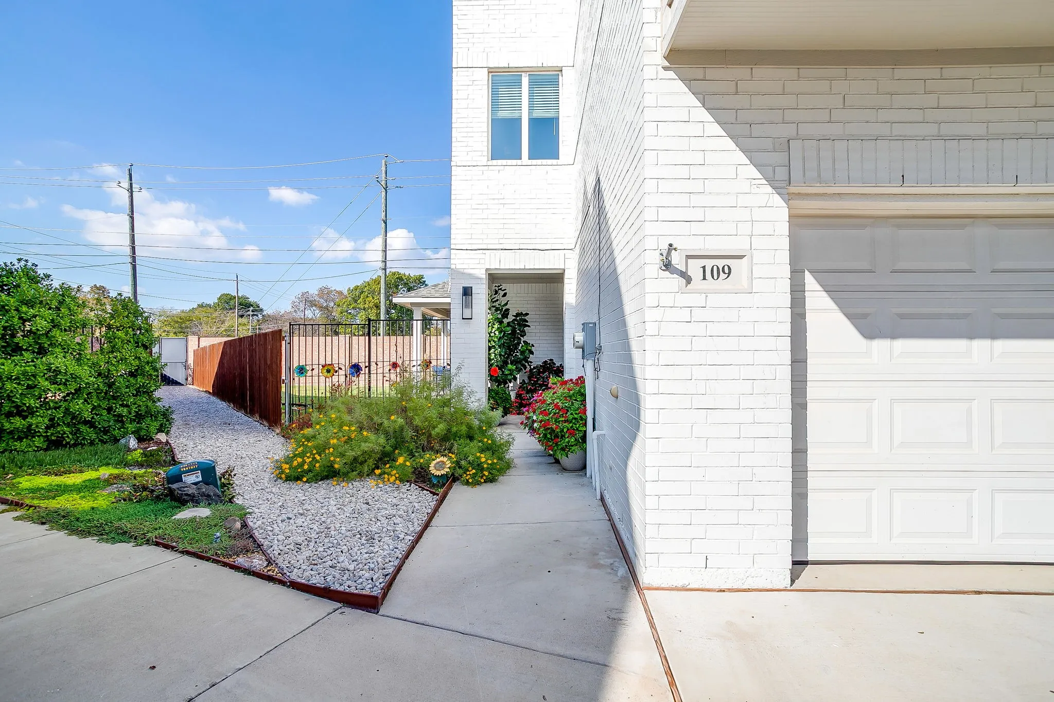 CURB APPEAL