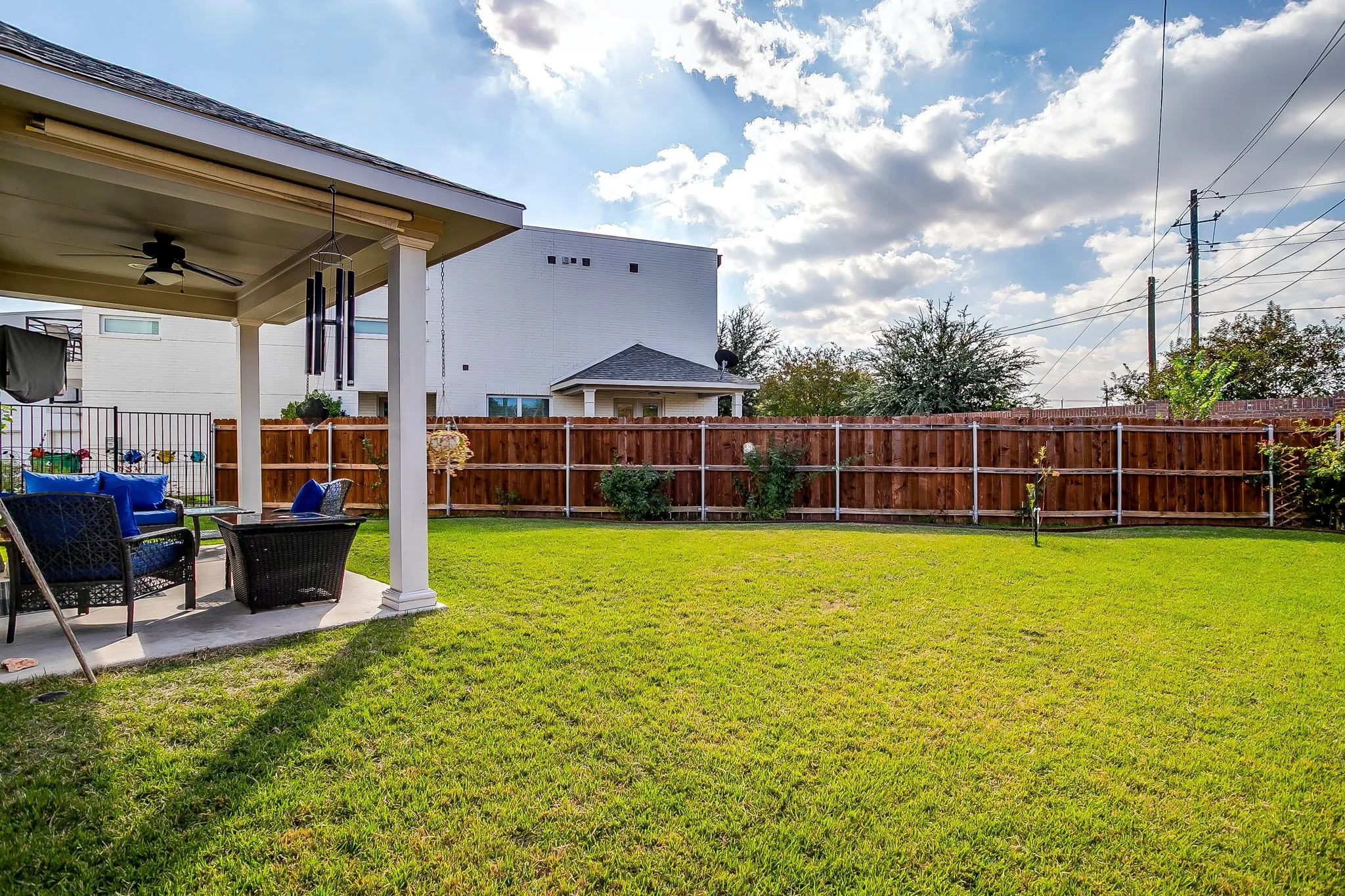 LARGE BACKYARD
