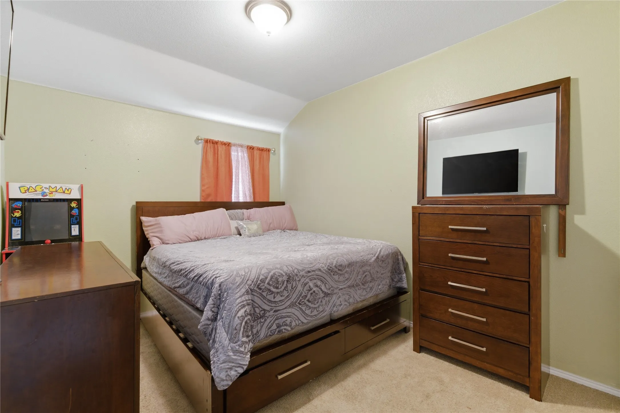 Single Family Residence For Sale in Kaufman County , 301 Long Prairie Drive, Forney, Texas 75126, 3 Bedroom, 2 Bathroom, 2 Garage spaces, 1,787 Sqft, built in 2008, mls#21290518, Real Estate Agent in Forney, Homes For Sale in Kaufman county, Homes For Sale in Forney, Realtor in Forney Texas, Real Estate Brokerage Independent Realty Texas, Luminita Cordes Realtor