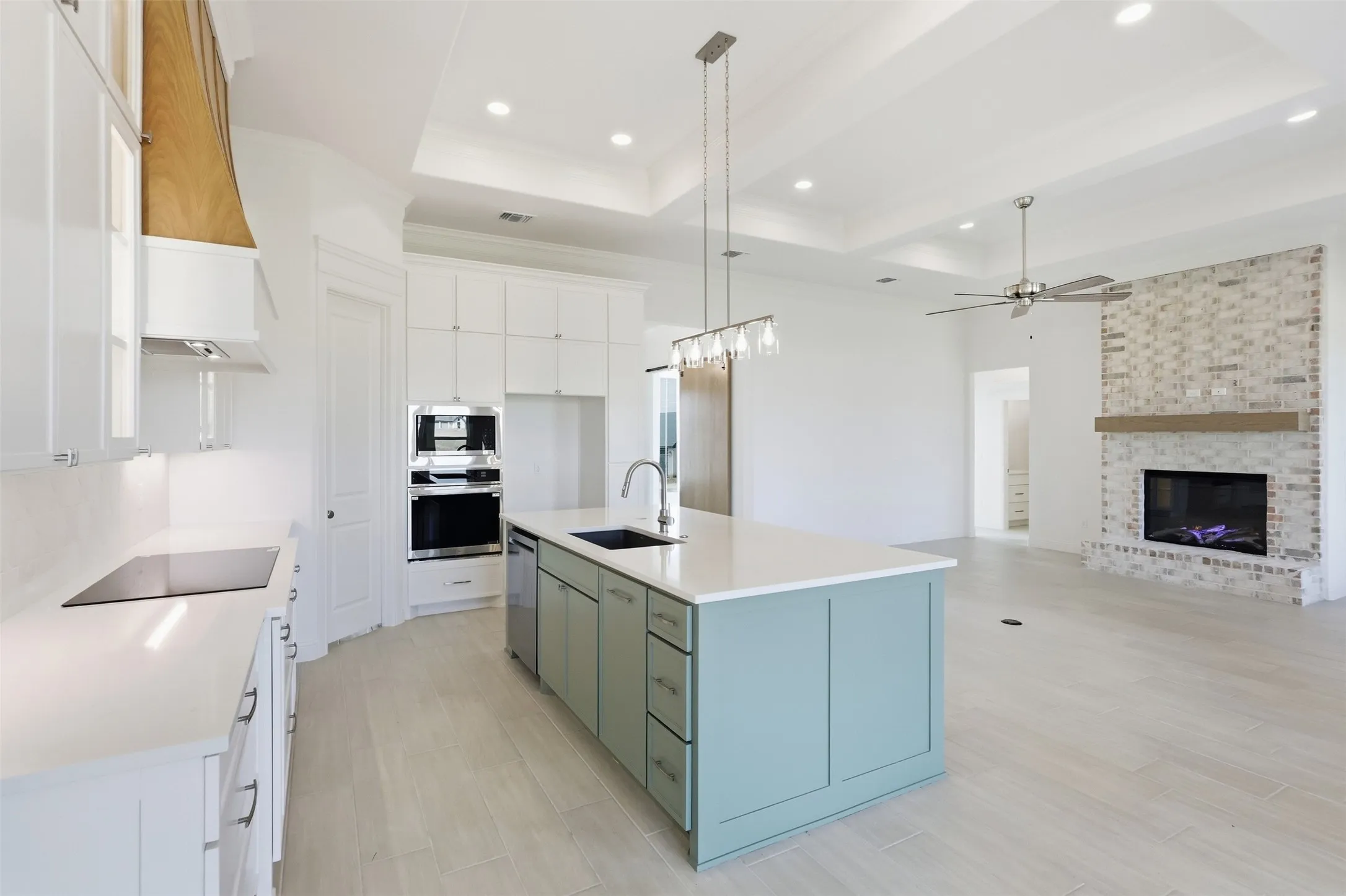 Single Family Residence For Sale in Hood County , 2120 Middlewood Circle, Granbury, Texas 76049, 4 Bedroom, 3 Bathroom, 3 Garage spaces, 2,650 Sqft, built in 2026, mls#21289195, Real Estate Agent in Granbury, Homes For Sale in Hood county, Homes For Sale in Granbury, Realtor in Granbury Texas, Real Estate Brokerage Independent Realty Texas, Luminita Cordes Realtor