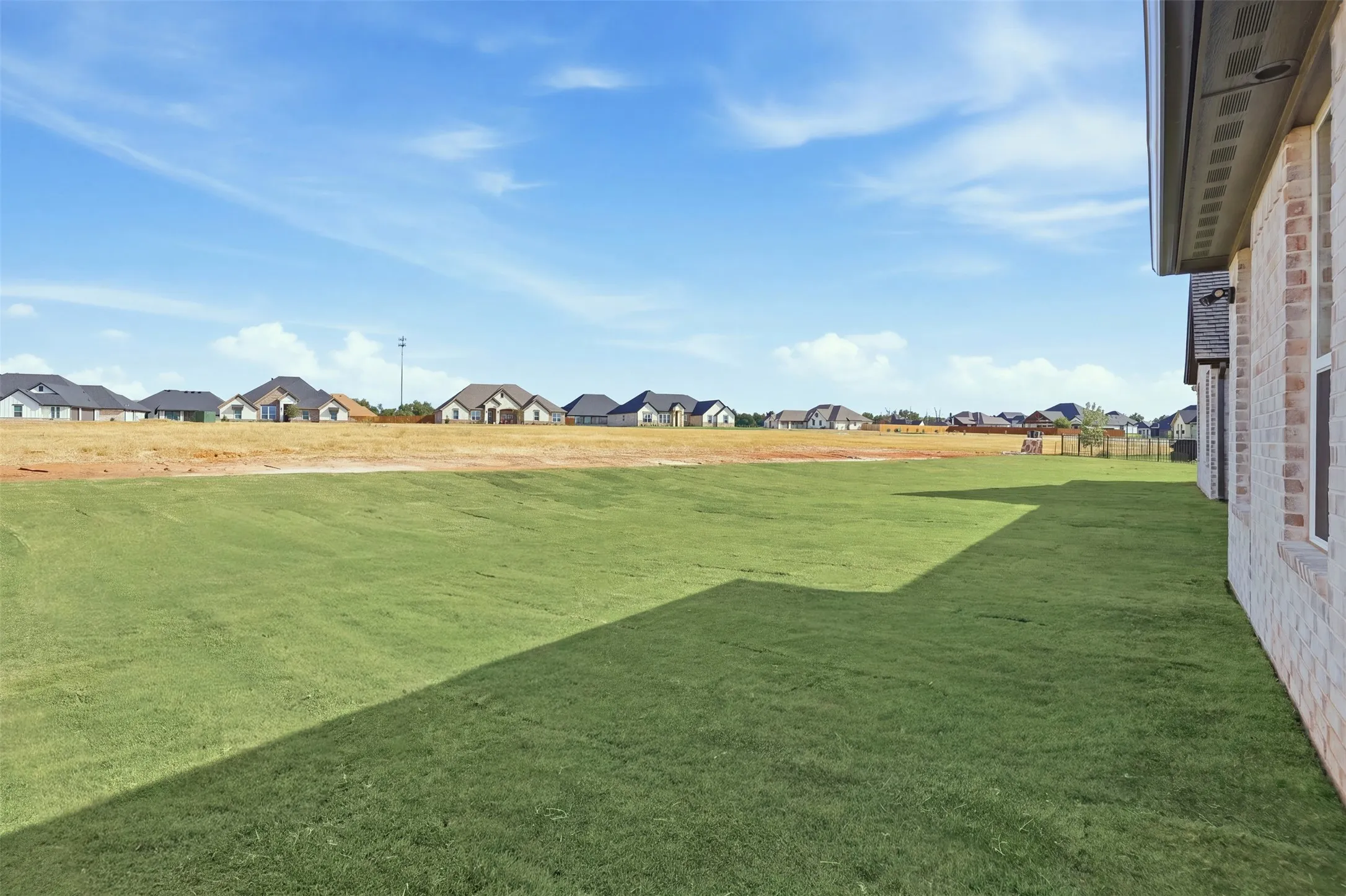 Single Family Residence For Sale in Hood County , 2120 Middlewood Circle, Granbury, Texas 76049, 4 Bedroom, 3 Bathroom, 3 Garage spaces, 2,650 Sqft, built in 2026, mls#21289195, Real Estate Agent in Granbury, Homes For Sale in Hood county, Homes For Sale in Granbury, Realtor in Granbury Texas, Real Estate Brokerage Independent Realty Texas, Luminita Cordes Realtor