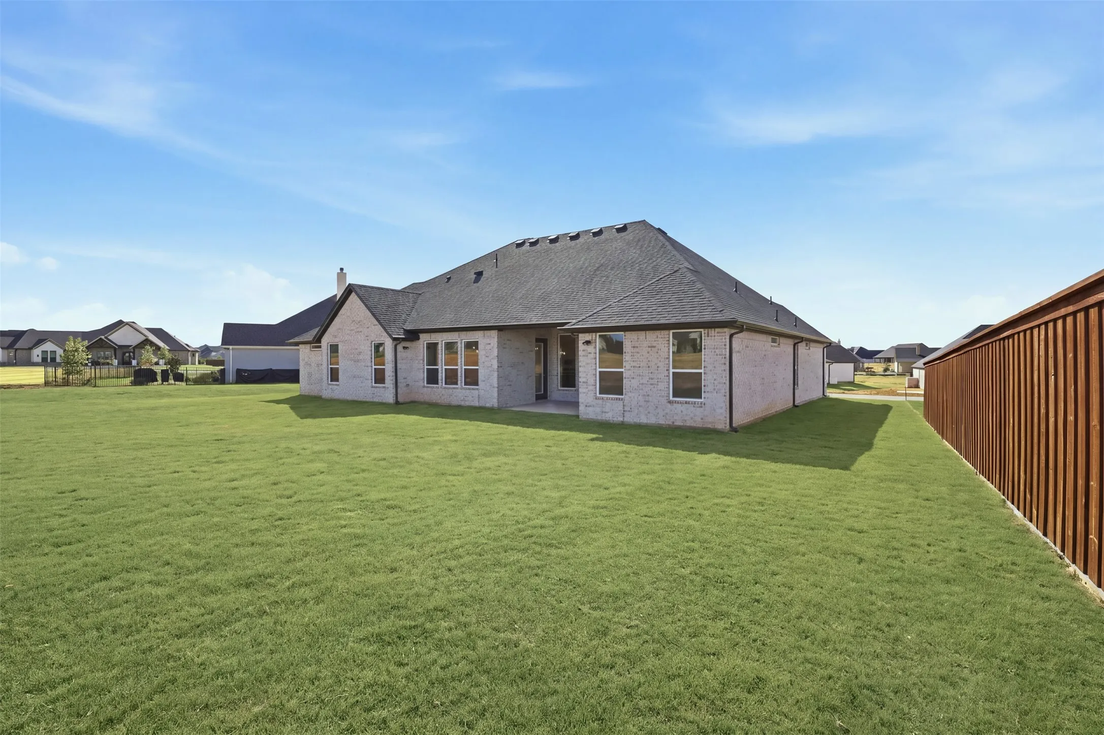 Single Family Residence For Sale in Hood County , 2120 Middlewood Circle, Granbury, Texas 76049, 4 Bedroom, 3 Bathroom, 3 Garage spaces, 2,650 Sqft, built in 2026, mls#21289195, Real Estate Agent in Granbury, Homes For Sale in Hood county, Homes For Sale in Granbury, Realtor in Granbury Texas, Real Estate Brokerage Independent Realty Texas, Luminita Cordes Realtor