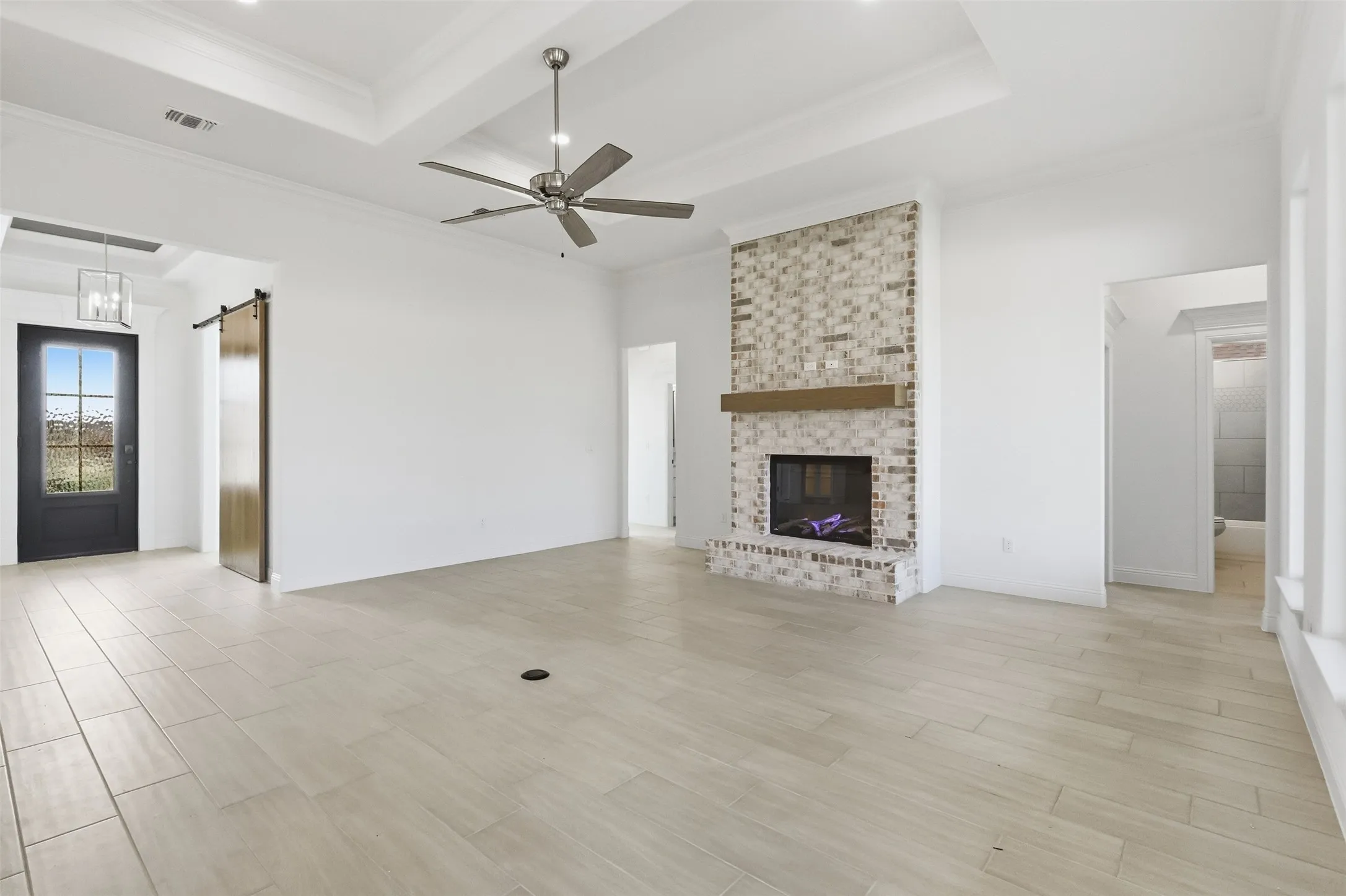 Single Family Residence For Sale in Hood County , 2120 Middlewood Circle, Granbury, Texas 76049, 4 Bedroom, 3 Bathroom, 3 Garage spaces, 2,650 Sqft, built in 2026, mls#21289195, Real Estate Agent in Granbury, Homes For Sale in Hood county, Homes For Sale in Granbury, Realtor in Granbury Texas, Real Estate Brokerage Independent Realty Texas, Luminita Cordes Realtor