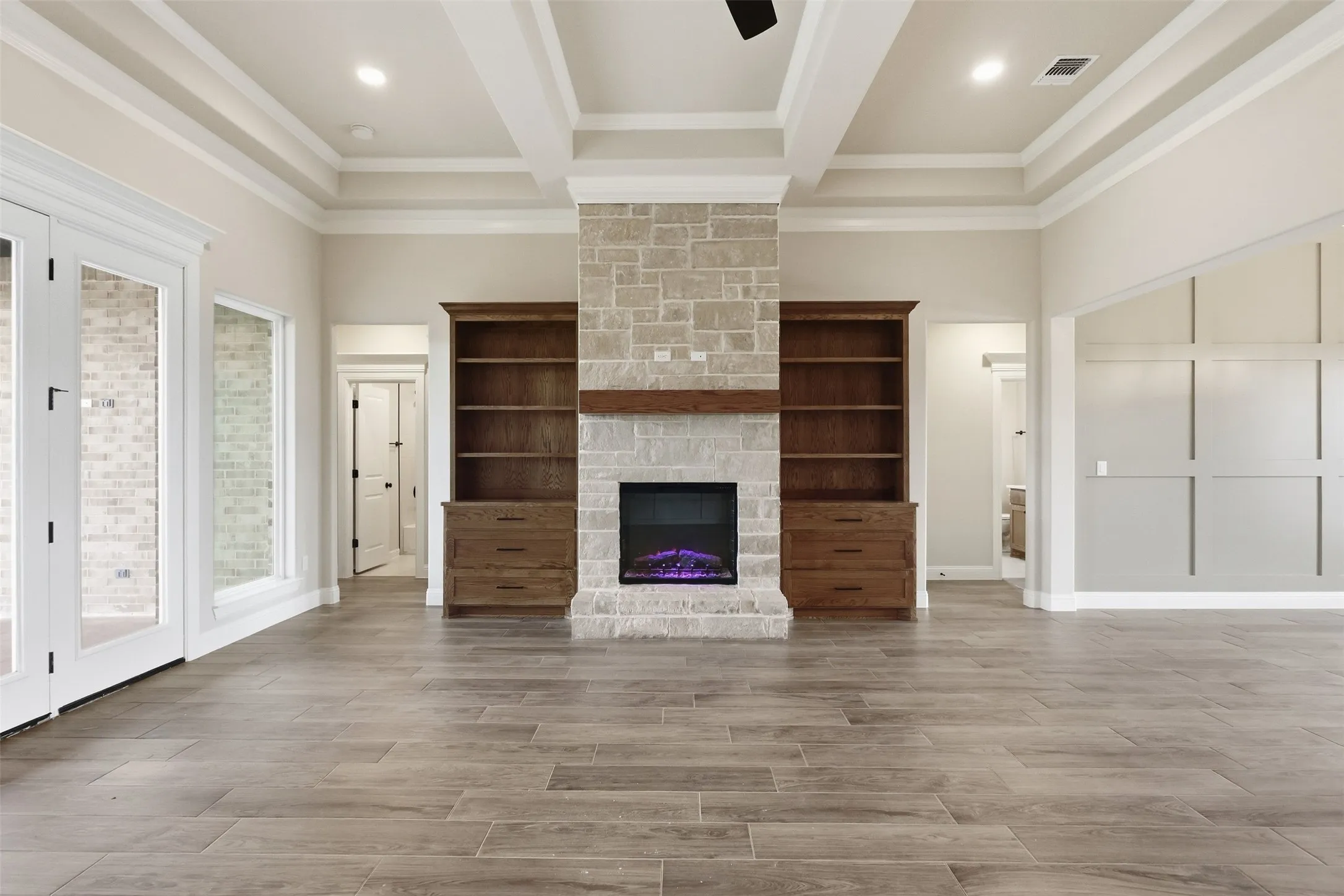 Single Family Residence For Sale in Hood County , 2148 Middlewood Circle, Granbury, Texas 76049, 4 Bedroom, 3 Bathroom, 3 Garage spaces, 2,585 Sqft, built in 2026, mls#21289065, Real Estate Agent in Granbury, Homes For Sale in Hood county, Homes For Sale in Granbury, Realtor in Granbury Texas, Real Estate Brokerage Independent Realty Texas, Luminita Cordes Realtor