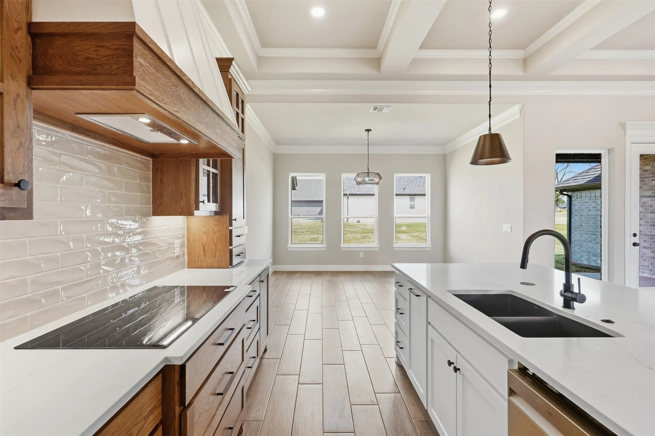 Single Family Residence For Sale in Hood County , 2148 Middlewood Circle, Granbury, Texas 76049, 4 Bedroom, 3 Bathroom, 3 Garage spaces, 2,585 Sqft, built in 2026, mls#21289065, Real Estate Agent in Granbury, Homes For Sale in Hood county, Homes For Sale in Granbury, Realtor in Granbury Texas, Real Estate Brokerage Independent Realty Texas, Luminita Cordes Realtor