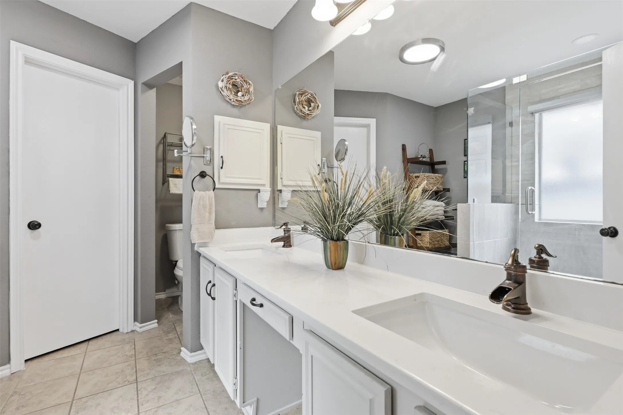 Single Family Residence For Sale in Collin County , 3209 Kingsbury Drive, Mc Kinney, Texas 75069, 3 Bedroom, 2 Bathroom, 2 Garage spaces, 2,169 Sqft, built in 1996, mls#21282376, Real Estate Agent in Mc Kinney, Homes For Sale in Collin county, Homes For Sale in Mc Kinney, Realtor in Mc Kinney Texas, Real Estate Brokerage Independent Realty Texas, Luminita Cordes Realtor