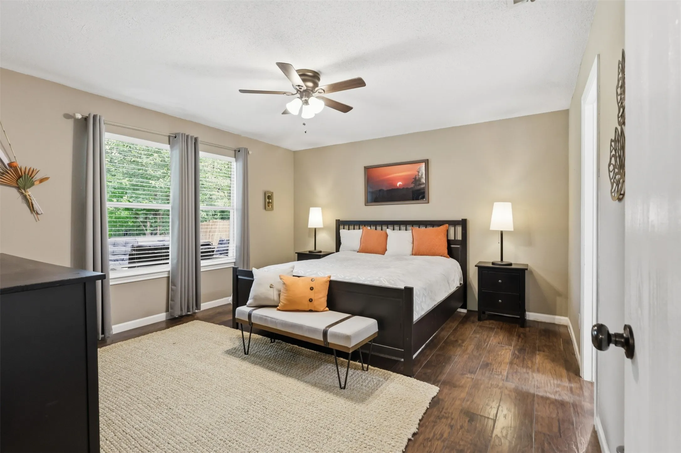 Single Family Residence For Sale in Collin County , 3209 Kingsbury Drive, Mc Kinney, Texas 75069, 3 Bedroom, 2 Bathroom, 2 Garage spaces, 2,169 Sqft, built in 1996, mls#21282376, Real Estate Agent in Mc Kinney, Homes For Sale in Collin county, Homes For Sale in Mc Kinney, Realtor in Mc Kinney Texas, Real Estate Brokerage Independent Realty Texas, Luminita Cordes Realtor