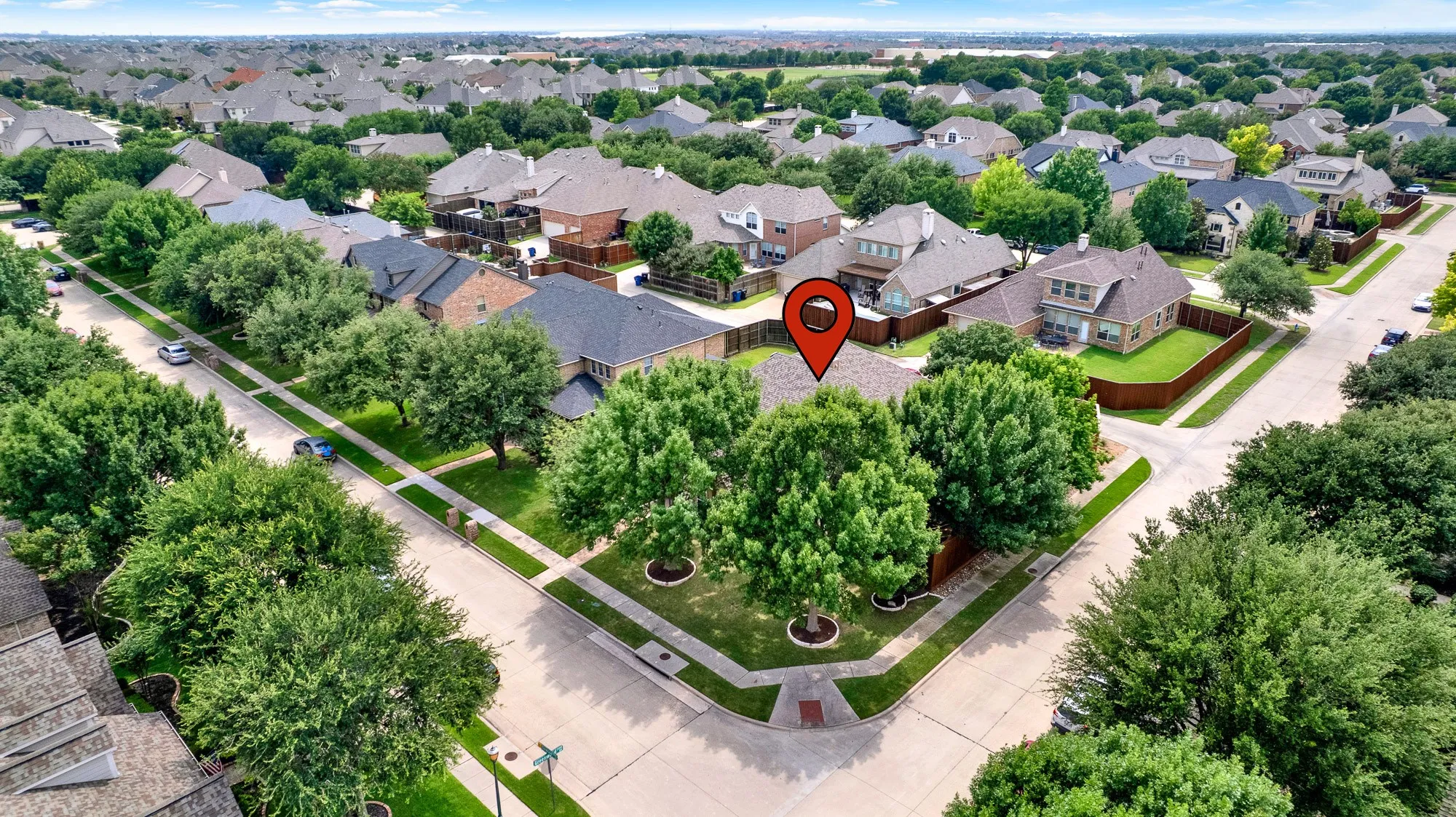 Single Family Residence For Sale in Denton County , 7994 Dawson Court, Frisco, Texas 75036, 4 Bedroom, 3 Bathroom, 3 Garage spaces, 2,694 Sqft, built in 2005, mls#21286558, Real Estate Agent in Frisco, Homes For Sale in Denton county, Homes For Sale in Frisco, Realtor in Frisco Texas, Real Estate Brokerage Independent Realty Texas, Luminita Cordes Realtor
