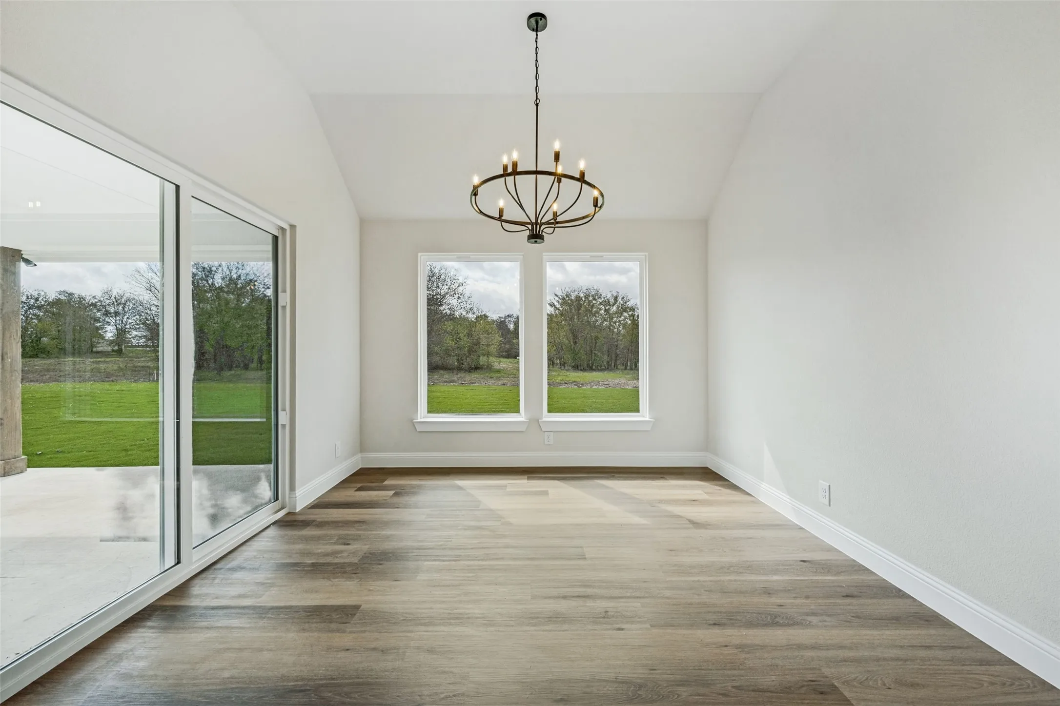 Single Family Residence For Sale in Cooke County , 104 Ranchview, Valley View, Texas 76272, 4 Bedroom, 3 Bathroom, 2 Garage spaces, 2,164 Sqft, built in 2026, mls#21282980, Real Estate Agent in Valley View, Homes For Sale in Cooke county, Homes For Sale in Valley View, Realtor in Valley View Texas, Real Estate Brokerage Independent Realty Texas, Luminita Cordes Realtor