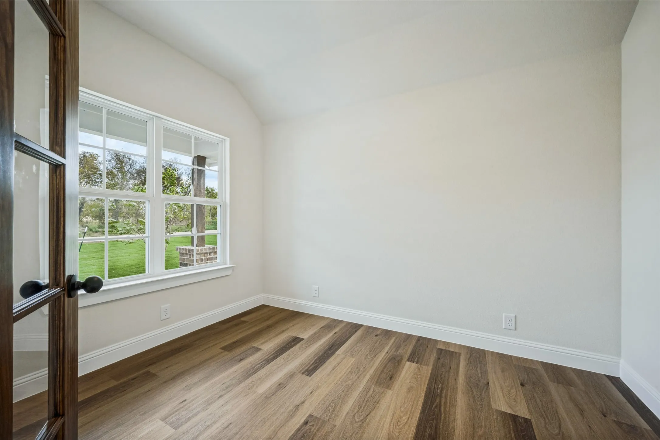 Single Family Residence For Sale in Cooke County , 104 Ranchview, Valley View, Texas 76272, 4 Bedroom, 3 Bathroom, 2 Garage spaces, 2,164 Sqft, built in 2026, mls#21282980, Real Estate Agent in Valley View, Homes For Sale in Cooke county, Homes For Sale in Valley View, Realtor in Valley View Texas, Real Estate Brokerage Independent Realty Texas, Luminita Cordes Realtor