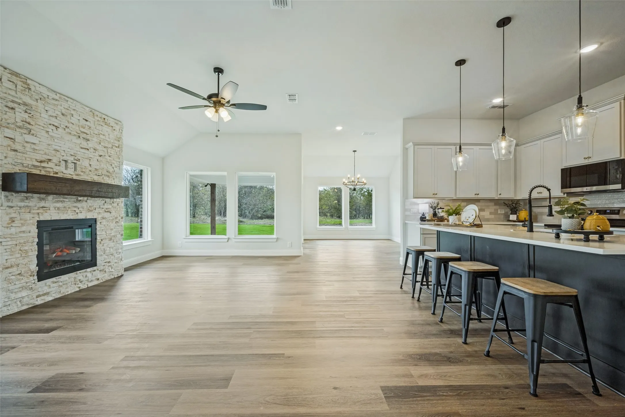 Single Family Residence For Sale in Cooke County , 104 Ranchview, Valley View, Texas 76272, 4 Bedroom, 3 Bathroom, 2 Garage spaces, 2,164 Sqft, built in 2026, mls#21282980, Real Estate Agent in Valley View, Homes For Sale in Cooke county, Homes For Sale in Valley View, Realtor in Valley View Texas, Real Estate Brokerage Independent Realty Texas, Luminita Cordes Realtor