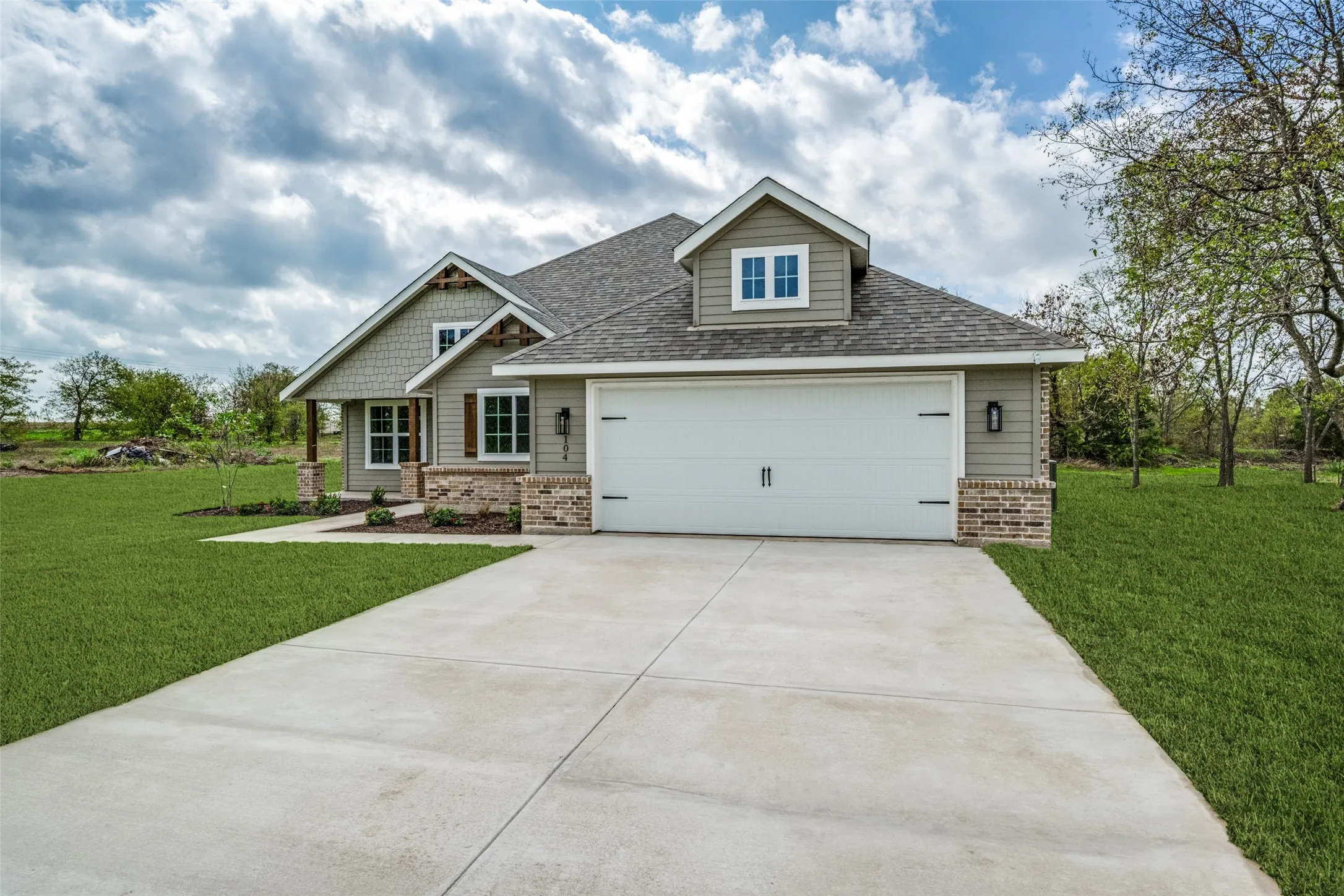 Single Family Residence For Sale in Cooke County , 104 Ranchview, Valley View, Texas 76272, 4 Bedroom, 3 Bathroom, 2 Garage spaces, 2,164 Sqft, built in 2026, mls#21282980, Real Estate Agent in Valley View, Homes For Sale in Cooke county, Homes For Sale in Valley View, Realtor in Valley View Texas, Real Estate Brokerage Independent Realty Texas, Luminita Cordes Realtor