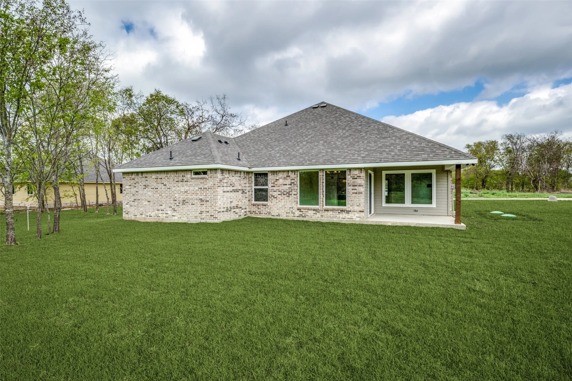 Single Family Residence For Sale in Cooke County , 104 Ranchview, Valley View, Texas 76272, 4 Bedroom, 3 Bathroom, 2 Garage spaces, 2,164 Sqft, built in 2026, mls#21282980, Real Estate Agent in Valley View, Homes For Sale in Cooke county, Homes For Sale in Valley View, Realtor in Valley View Texas, Real Estate Brokerage Independent Realty Texas, Luminita Cordes Realtor