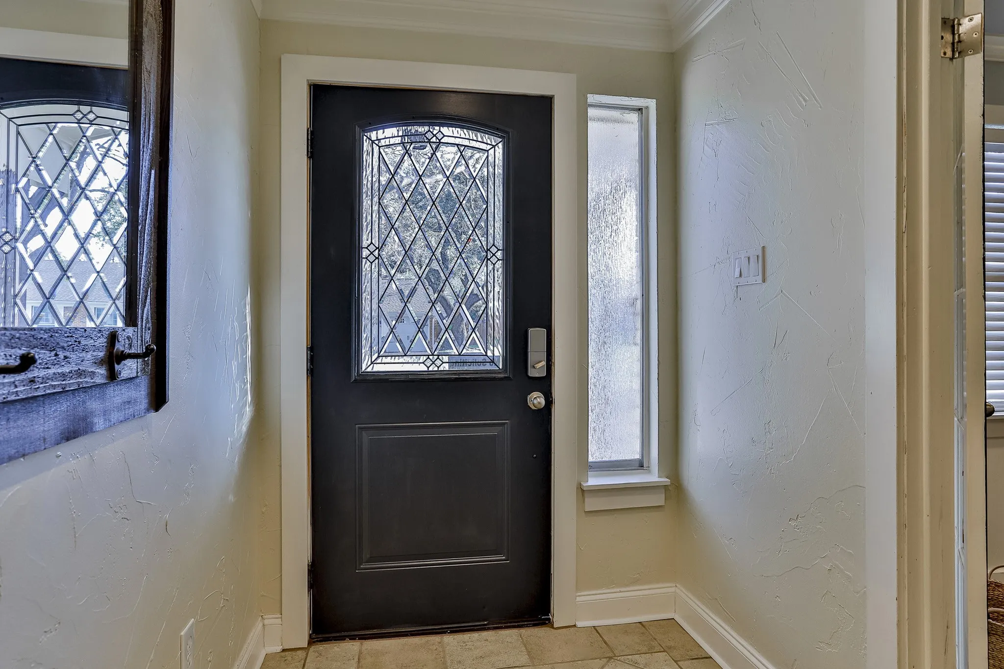 Single Family Residence For Sale in Tarrant County , 7217 Green Meadow Drive, North Richland Hills, Texas 76180, 3 Bedroom, 2 Bathroom, 2 Garage spaces, 1,888 Sqft, built in 1964, mls#21290551, Real Estate Agent in North Richland Hills, Homes For Sale in Tarrant county, Homes For Sale in North Richland Hills, Realtor in North Richland Hills Texas, Real Estate Brokerage Independent Realty Texas, Luminita Cordes Realtor