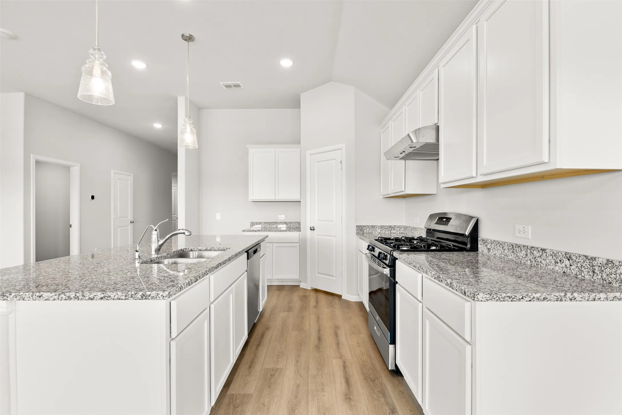 Single Family Residence For Sale in Hunt County , 108 Anson Drive, Royse City, Texas 75189, 4 Bedrooms, 2 Bathrooms, 2 Garage spaces, 2,060 Sqft, built in 2024, Price $362,000, mls#21288946, Real Estate Agent in Royse City, Homes For Sale in Hunt county, Homes For Sale in Royse City, Realtor in Royse City Texas, Real Estate Brokerage Independent Realty Texas, Luminita Cordes Realtor