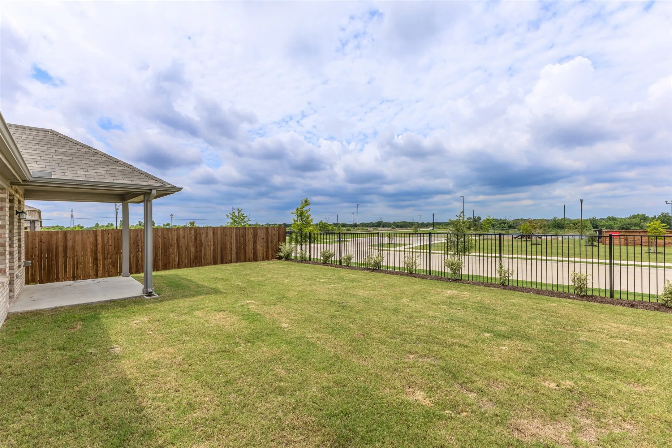 Single Family Residence For Sale in Hunt County , 108 Anson Drive, Royse City, Texas 75189, 4 Bedrooms, 2 Bathrooms, 2 Garage spaces, 2,060 Sqft, built in 2024, Price $362,000, mls#21288946, Real Estate Agent in Royse City, Homes For Sale in Hunt county, Homes For Sale in Royse City, Realtor in Royse City Texas, Real Estate Brokerage Independent Realty Texas, Luminita Cordes Realtor
