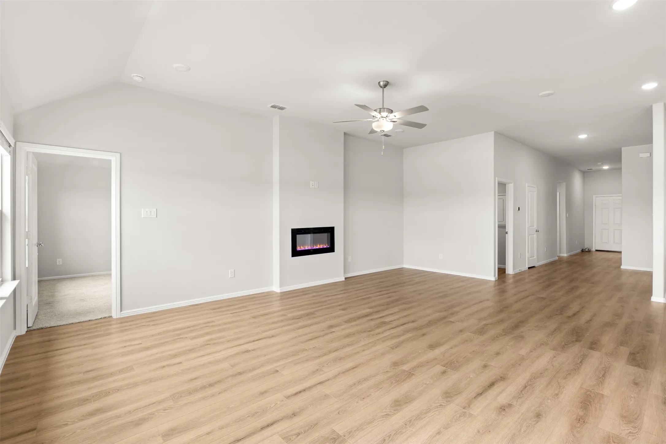 Single Family Residence For Sale in Hunt County , 108 Anson Drive, Royse City, Texas 75189, 4 Bedrooms, 2 Bathrooms, 2 Garage spaces, 2,060 Sqft, built in 2024, Price $362,000, mls#21288946, Real Estate Agent in Royse City, Homes For Sale in Hunt county, Homes For Sale in Royse City, Realtor in Royse City Texas, Real Estate Brokerage Independent Realty Texas, Luminita Cordes Realtor
