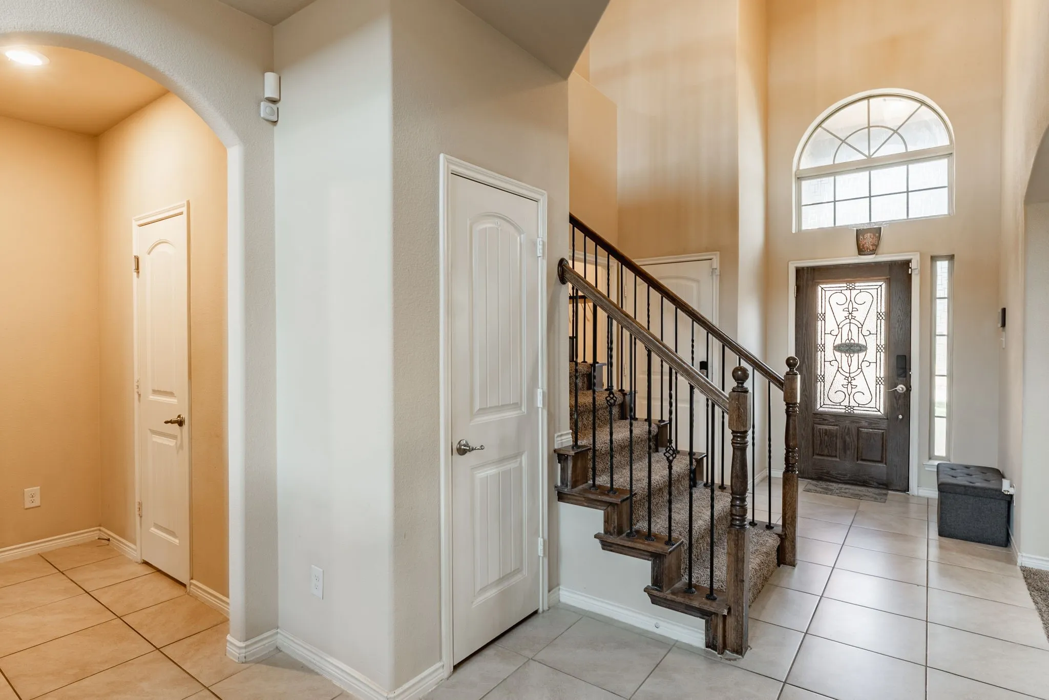 Single Family Residence For Sale in Collin County , 10024 Kemah Place, Mc Kinney, Texas 75071, 4 Bedroom, 3 Bathroom, 2 Garage spaces, 2,477 Sqft, built in 2017, mls#21290197, Real Estate Agent in Mc Kinney, Homes For Sale in Collin county, Homes For Sale in Mc Kinney, Realtor in Mc Kinney Texas, Real Estate Brokerage Independent Realty Texas, Luminita Cordes Realtor