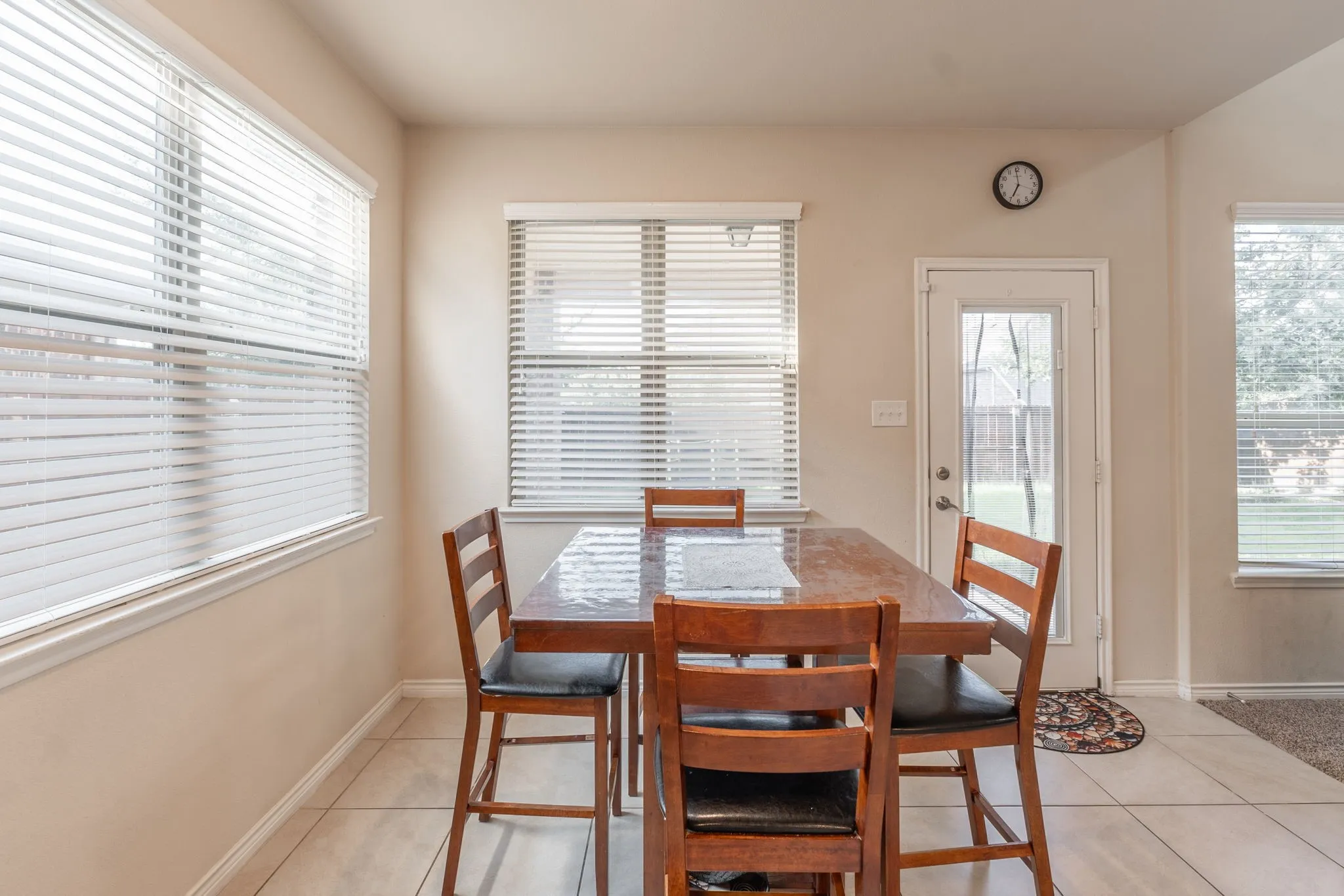 Single Family Residence For Sale in Collin County , 10024 Kemah Place, Mc Kinney, Texas 75071, 4 Bedroom, 3 Bathroom, 2 Garage spaces, 2,477 Sqft, built in 2017, mls#21290197, Real Estate Agent in Mc Kinney, Homes For Sale in Collin county, Homes For Sale in Mc Kinney, Realtor in Mc Kinney Texas, Real Estate Brokerage Independent Realty Texas, Luminita Cordes Realtor