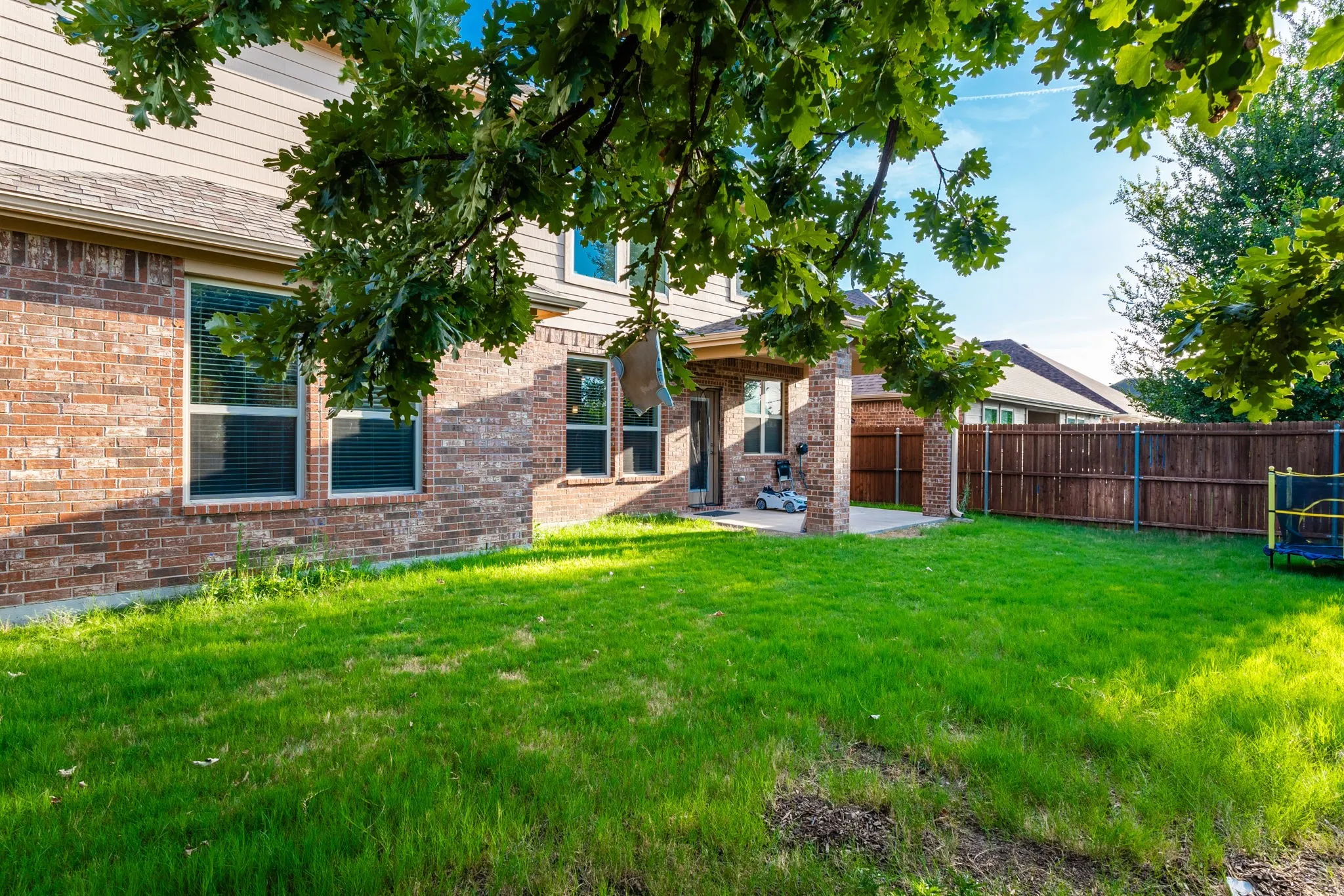 Single Family Residence For Sale in Collin County , 10024 Kemah Place, Mc Kinney, Texas 75071, 4 Bedroom, 3 Bathroom, 2 Garage spaces, 2,477 Sqft, built in 2017, mls#21290197, Real Estate Agent in Mc Kinney, Homes For Sale in Collin county, Homes For Sale in Mc Kinney, Realtor in Mc Kinney Texas, Real Estate Brokerage Independent Realty Texas, Luminita Cordes Realtor