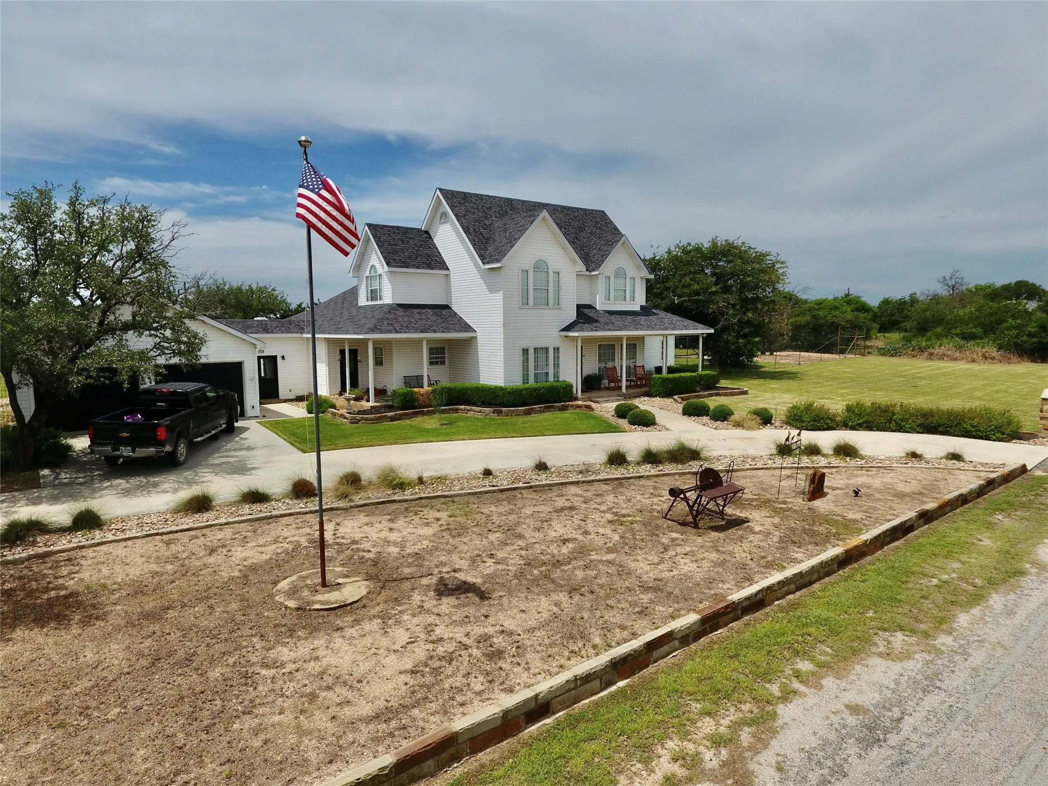 Single Family Residence For Sale in Mills County , 33 Quail Ridge, Goldthwaite, Texas 76844, 4 Bedroom, 3 Bathroom, 2 Garage spaces, 3,085 Sqft, built in 2000, Price $674,900, mls#21290595, Real Estate Agent in Goldthwaite, Homes For Sale in Mills county, Homes For Sale in Goldthwaite, Realtor in Goldthwaite Texas, Real Estate Brokerage Independent Realty Texas, Luminita Cordes Realtor