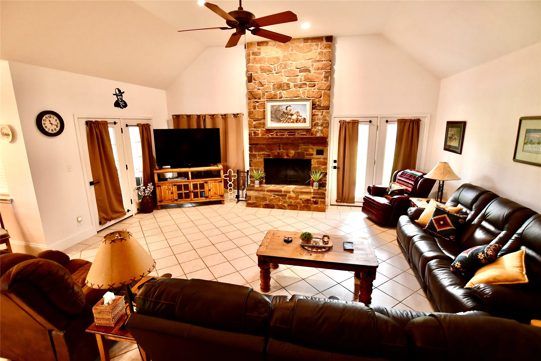 Single Family Residence For Sale in Mills County , 33 Quail Ridge, Goldthwaite, Texas 76844, 4 Bedroom, 3 Bathroom, 2 Garage spaces, 3,085 Sqft, built in 2000, Price $674,900, mls#21290595, Real Estate Agent in Goldthwaite, Homes For Sale in Mills county, Homes For Sale in Goldthwaite, Realtor in Goldthwaite Texas, Real Estate Brokerage Independent Realty Texas, Luminita Cordes Realtor