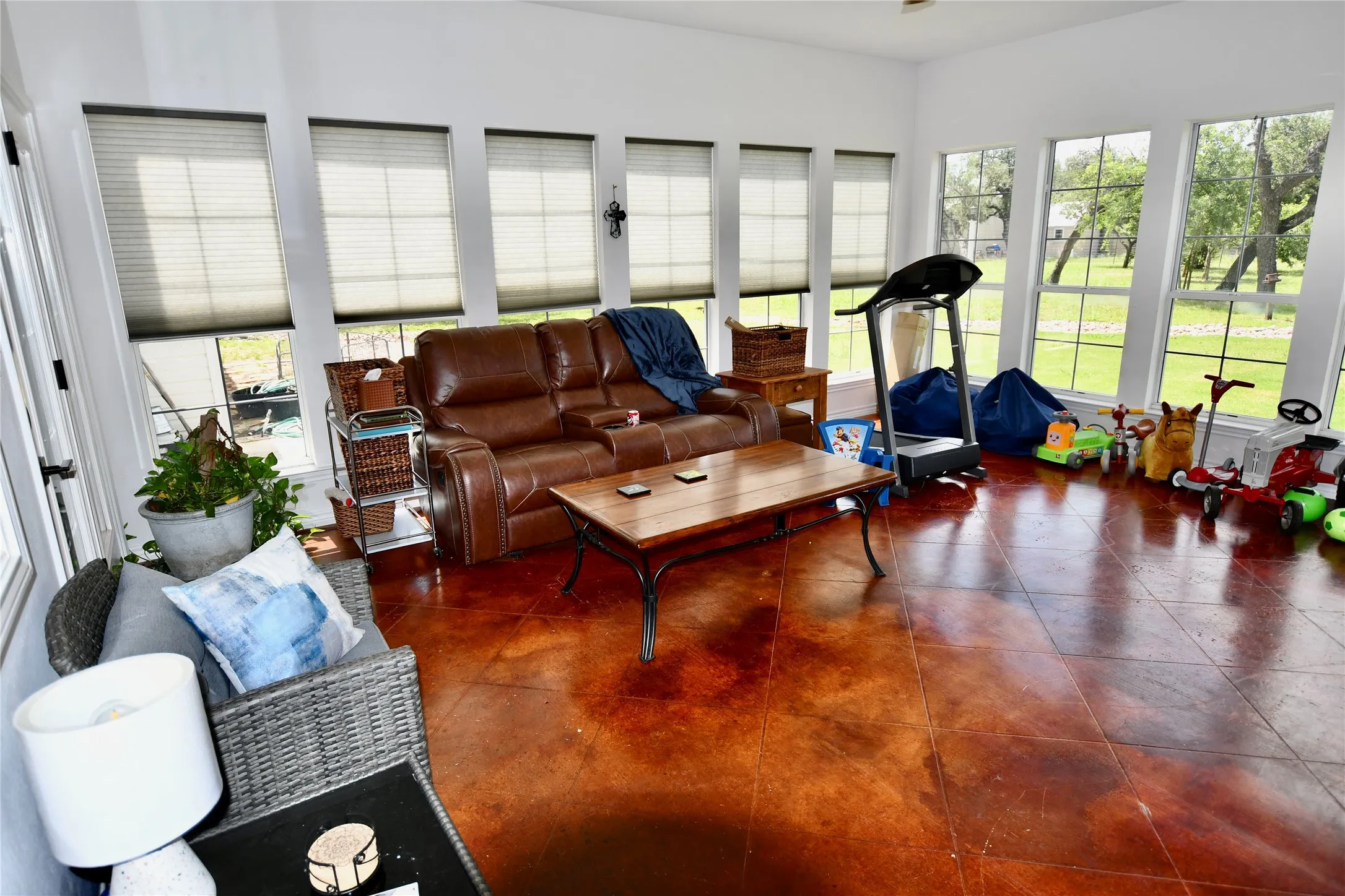 Single Family Residence For Sale in Mills County , 33 Quail Ridge, Goldthwaite, Texas 76844, 4 Bedroom, 3 Bathroom, 2 Garage spaces, 3,085 Sqft, built in 2000, Price $674,900, mls#21290595, Real Estate Agent in Goldthwaite, Homes For Sale in Mills county, Homes For Sale in Goldthwaite, Realtor in Goldthwaite Texas, Real Estate Brokerage Independent Realty Texas, Luminita Cordes Realtor