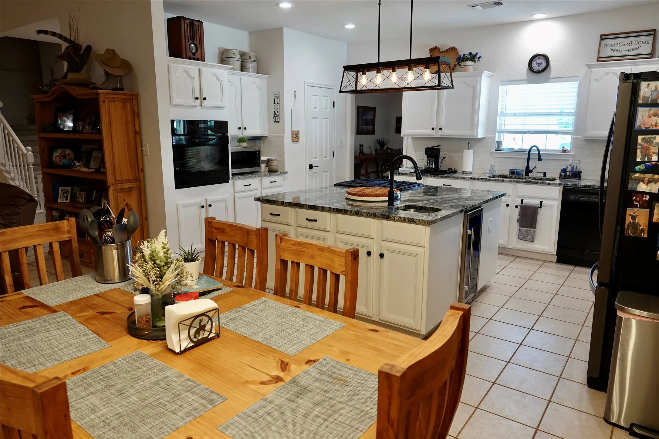 Single Family Residence For Sale in Mills County , 33 Quail Ridge, Goldthwaite, Texas 76844, 4 Bedroom, 3 Bathroom, 2 Garage spaces, 3,085 Sqft, built in 2000, Price $674,900, mls#21290595, Real Estate Agent in Goldthwaite, Homes For Sale in Mills county, Homes For Sale in Goldthwaite, Realtor in Goldthwaite Texas, Real Estate Brokerage Independent Realty Texas, Luminita Cordes Realtor