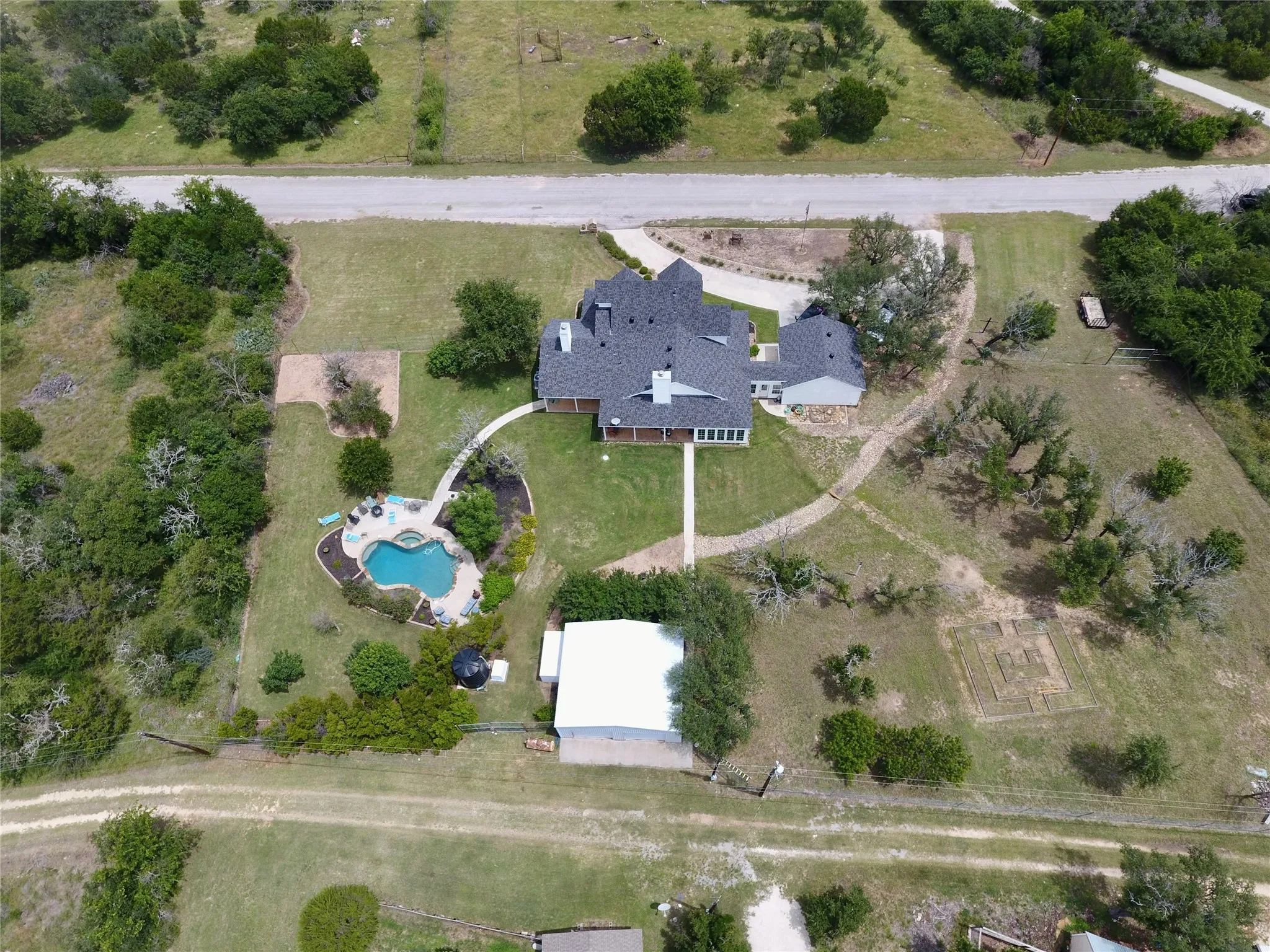 Single Family Residence For Sale in Mills County , 33 Quail Ridge, Goldthwaite, Texas 76844, 4 Bedroom, 3 Bathroom, 2 Garage spaces, 3,085 Sqft, built in 2000, Price $674,900, mls#21290595, Real Estate Agent in Goldthwaite, Homes For Sale in Mills county, Homes For Sale in Goldthwaite, Realtor in Goldthwaite Texas, Real Estate Brokerage Independent Realty Texas, Luminita Cordes Realtor