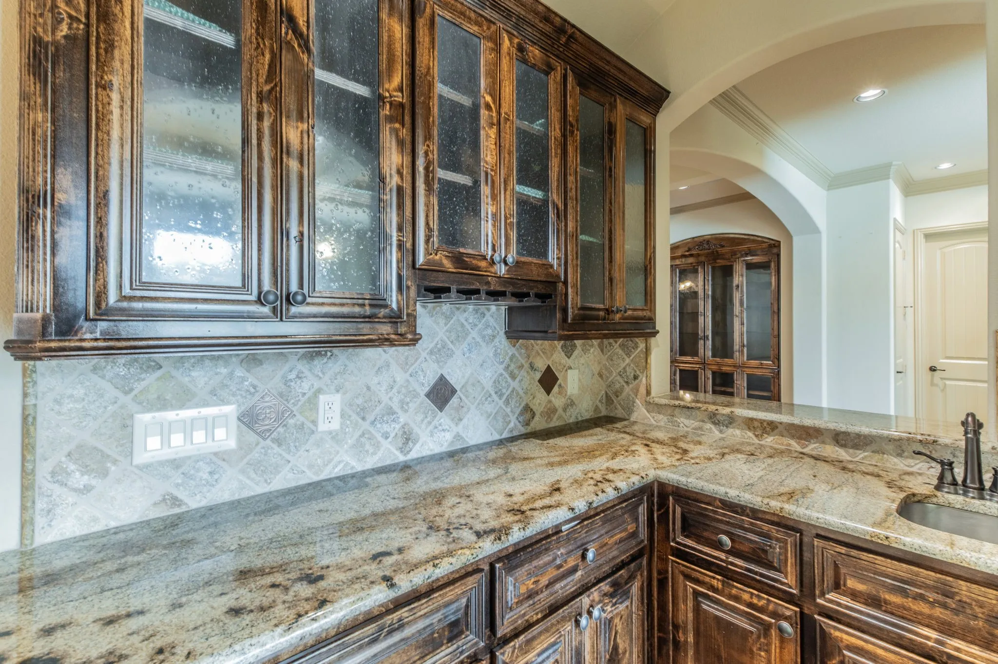 Single Family Residence For Rent in Denton County , 7565 Rawlins Lane, Frisco, Texas 75036, 5 Bedroom, 5 Bathroom, 3 Garage spaces, 4,801 Sqft, built in 2010, mls#21290628, Real Estate Agent in Frisco, Homes For Rent in Denton county, Homes For Rent in Frisco, Realtor in Frisco Texas, Real Estate Brokerage Independent Realty Texas, Luminita Cordes Realtor