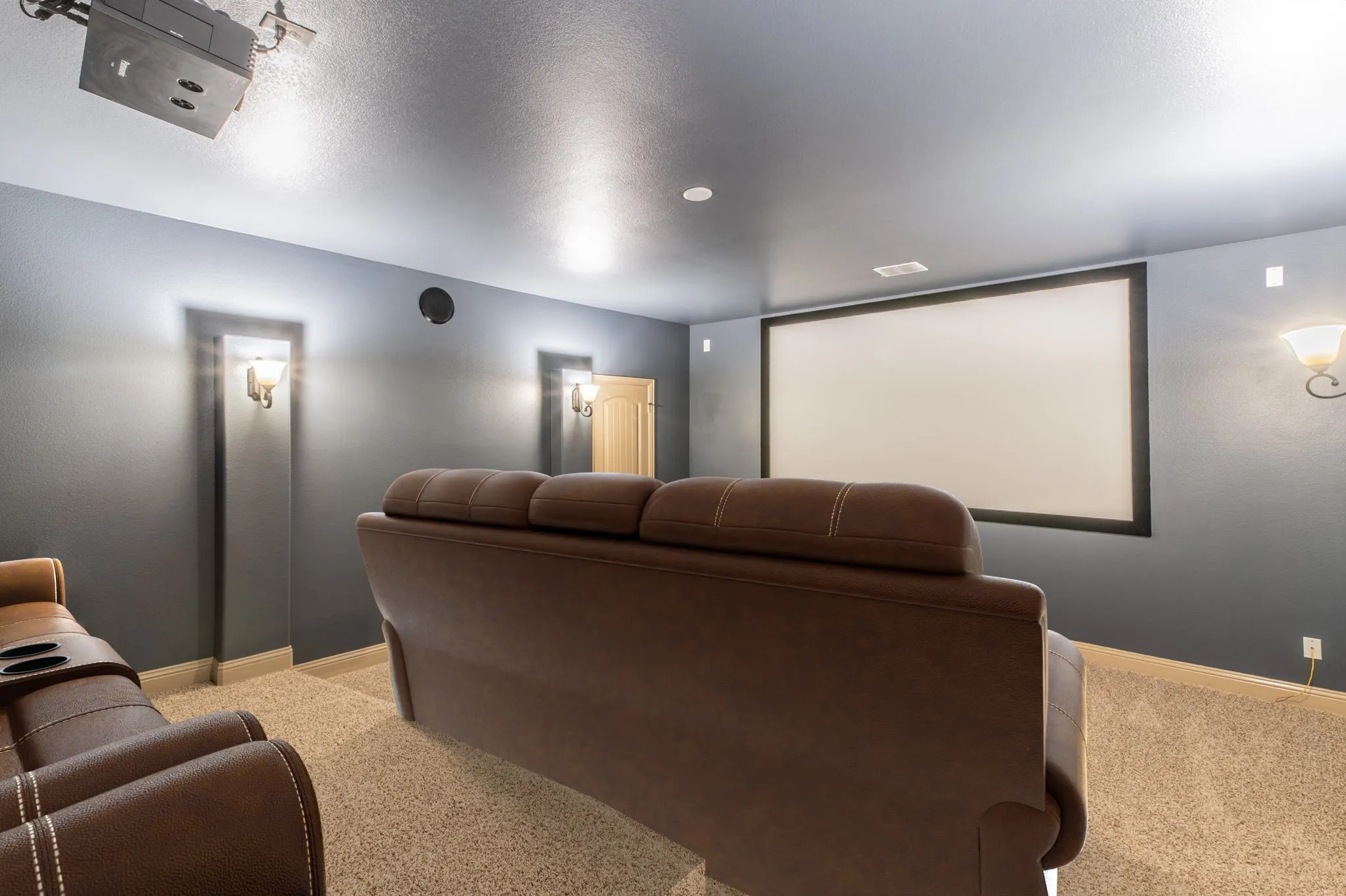 Single Family Residence For Rent in Denton County , 7565 Rawlins Lane, Frisco, Texas 75036, 5 Bedroom, 5 Bathroom, 3 Garage spaces, 4,801 Sqft, built in 2010, mls#21290628, Real Estate Agent in Frisco, Homes For Rent in Denton county, Homes For Rent in Frisco, Realtor in Frisco Texas, Real Estate Brokerage Independent Realty Texas, Luminita Cordes Realtor