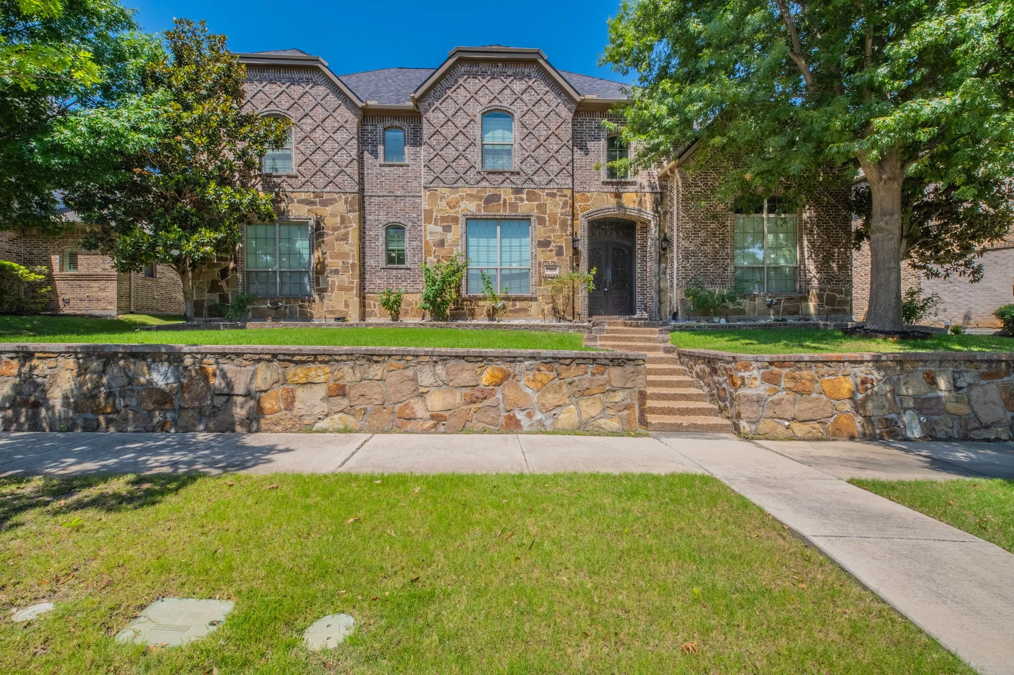 Single Family Residence For Rent in Denton County , 7565 Rawlins Lane, Frisco, Texas 75036, 5 Bedroom, 5 Bathroom, 3 Garage spaces, 4,801 Sqft, built in 2010, mls#21290628, Real Estate Agent in Frisco, Homes For Rent in Denton county, Homes For Rent in Frisco, Realtor in Frisco Texas, Real Estate Brokerage Independent Realty Texas, Luminita Cordes Realtor