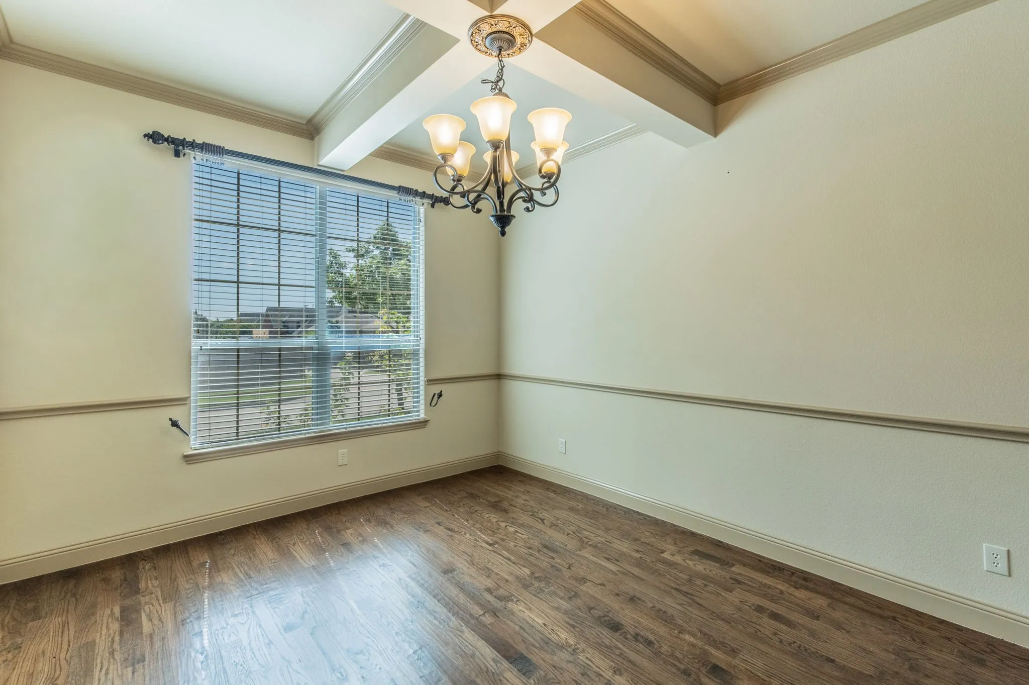Single Family Residence For Rent in Denton County , 7565 Rawlins Lane, Frisco, Texas 75036, 5 Bedroom, 5 Bathroom, 3 Garage spaces, 4,801 Sqft, built in 2010, mls#21290628, Real Estate Agent in Frisco, Homes For Rent in Denton county, Homes For Rent in Frisco, Realtor in Frisco Texas, Real Estate Brokerage Independent Realty Texas, Luminita Cordes Realtor