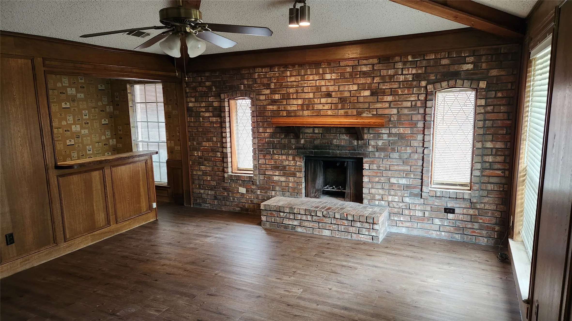 506 Living room
