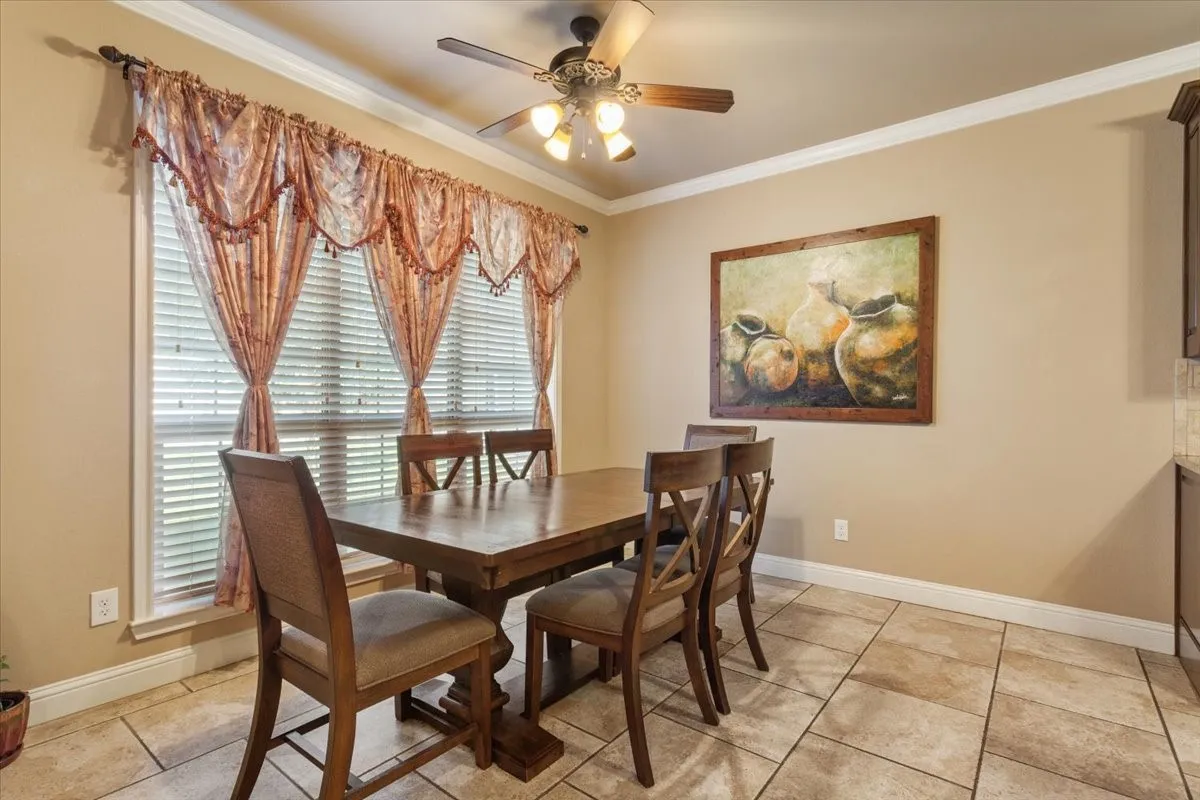 Single Family Residence For Sale in Mc Lennan County , 3005 Whistler Drive, Waco, Texas 76712, 3 Bedrooms, 2 Bathrooms, 2 Garage spaces, 1,664 Sqft, built in 2011, Price $325,000, mls#21290649, Real Estate Agent in Waco, Homes For Sale in Mc Lennan county, Homes For Sale in Waco, Realtor in Waco Texas, Real Estate Brokerage Independent Realty Texas, Luminita Cordes Realtor
