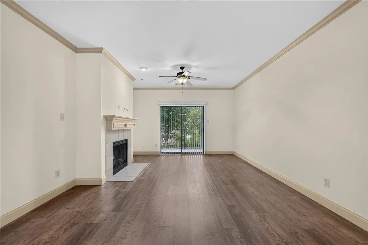 Condominium For Rent in Rockwall County , 1805 Signal Ridge Place 1805, Rockwall, Texas 75032, 2 Bedroom, 2 Bathroom, Garage spaces, 1,405 Sqft, built in 2007, mls#21289934, Real Estate Agent in Rockwall, Homes For Rent in Rockwall county, Homes For Rent in Rockwall, Realtor in Rockwall Texas, Real Estate Brokerage Independent Realty Texas, Luminita Cordes Realtor