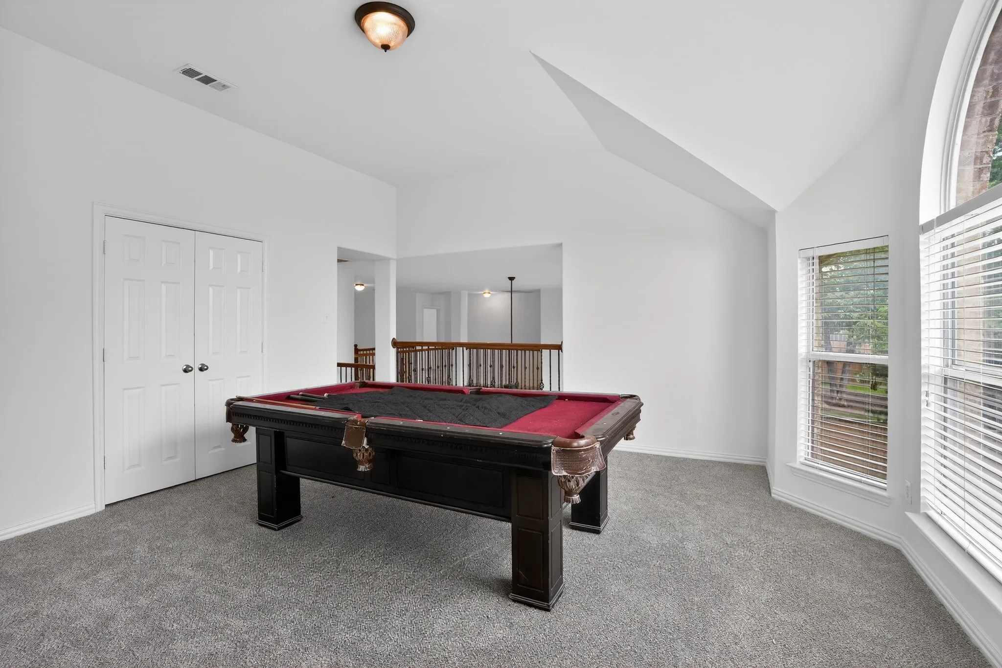 Single Family Residence For Sale in Dallas County , 1426 Levee Lane, Cedar Hill, Texas 75104, 4 Bedroom, 4 Bathroom, 2 Garage spaces, 3,558 Sqft, built in 2005, mls#21285563, Real Estate Agent in Cedar Hill, Homes For Sale in Dallas county, Homes For Sale in Cedar Hill, Realtor in Cedar Hill Texas, Real Estate Brokerage Independent Realty Texas, Luminita Cordes Realtor
