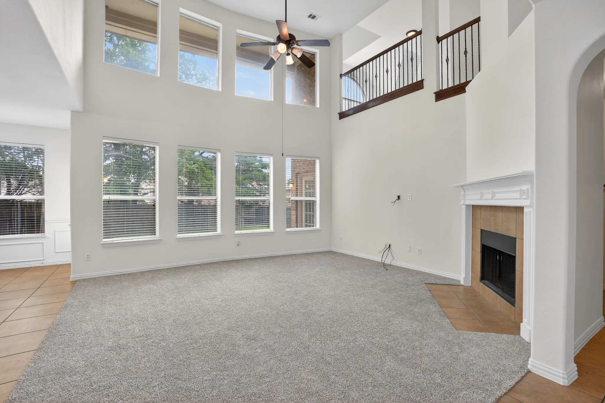 Single Family Residence For Sale in Dallas County , 1426 Levee Lane, Cedar Hill, Texas 75104, 4 Bedroom, 4 Bathroom, 2 Garage spaces, 3,558 Sqft, built in 2005, mls#21285563, Real Estate Agent in Cedar Hill, Homes For Sale in Dallas county, Homes For Sale in Cedar Hill, Realtor in Cedar Hill Texas, Real Estate Brokerage Independent Realty Texas, Luminita Cordes Realtor
