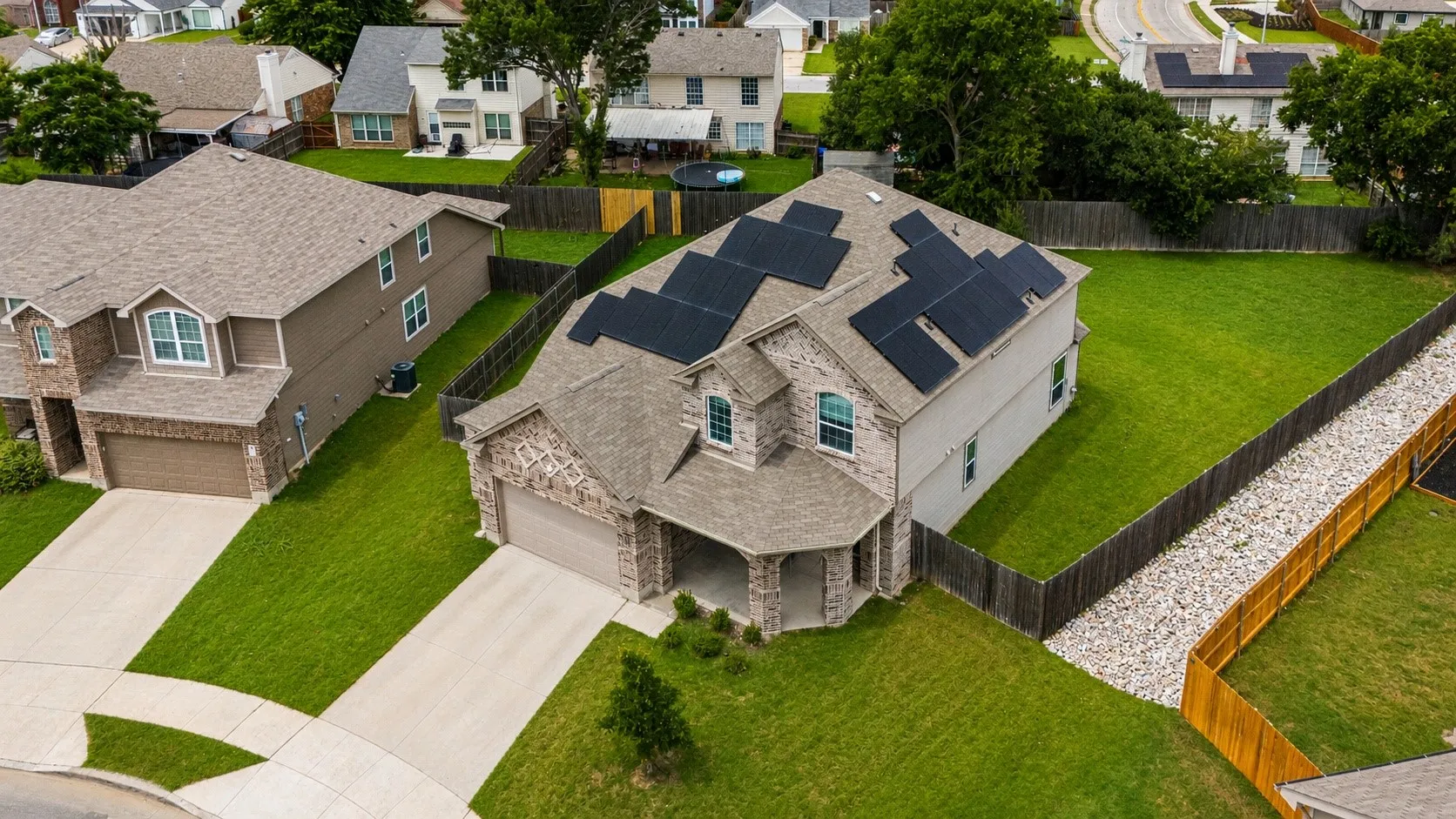 Single Family Residence For Sale in Tarrant County , 7901 Sycamore Brook Drive, Fort Worth, Texas 76123, 4 Bedroom, 4 Bathroom, 2 Garage spaces, 2,799 Sqft, built in 2022, mls#21288213, Real Estate Agent in Fort Worth, Homes For Sale in Tarrant county, Homes For Sale in Fort Worth, Realtor in Fort Worth Texas, Real Estate Brokerage Independent Realty Texas, Luminita Cordes Realtor