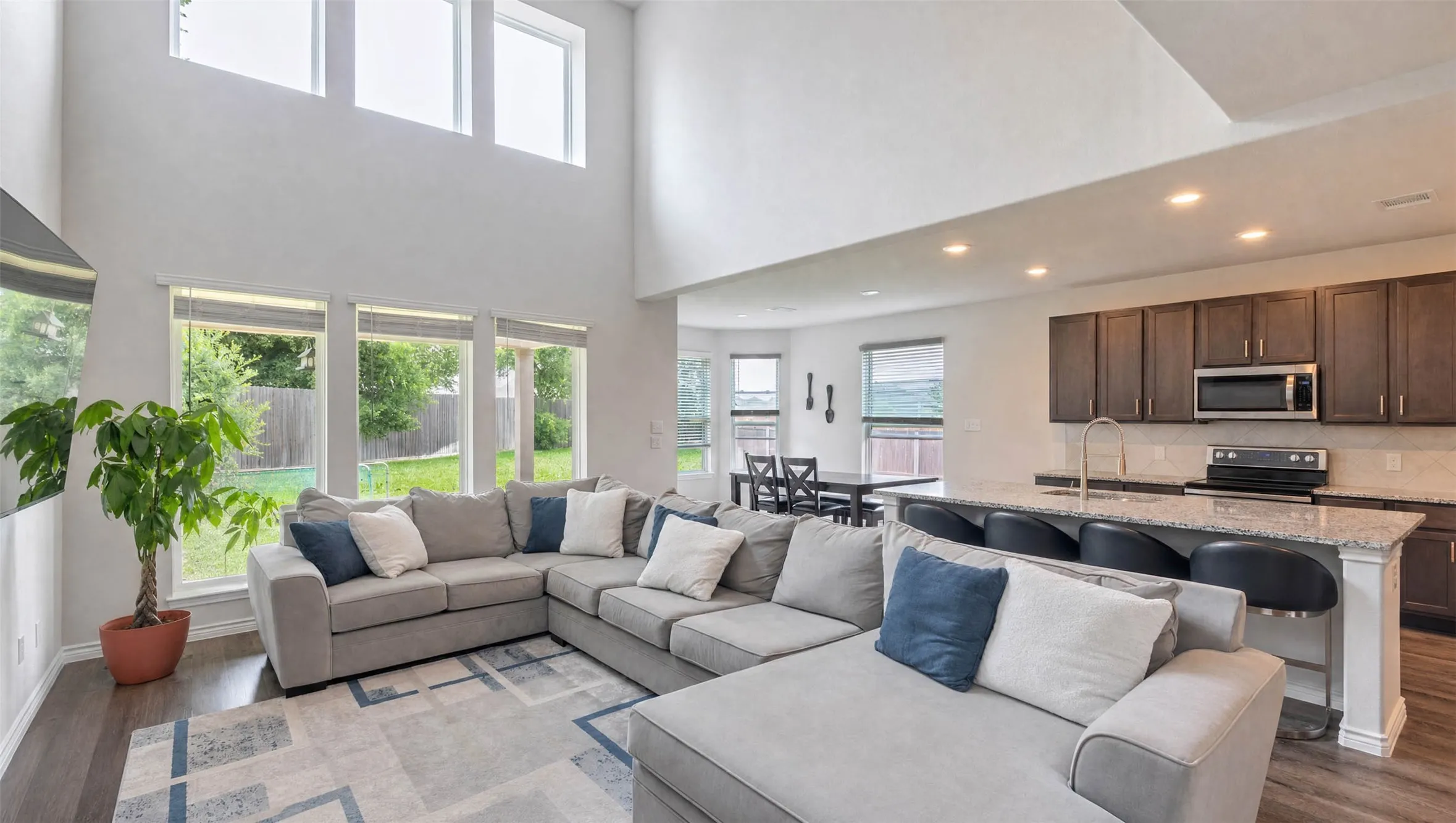 Single Family Residence For Sale in Tarrant County , 7901 Sycamore Brook Drive, Fort Worth, Texas 76123, 4 Bedroom, 4 Bathroom, 2 Garage spaces, 2,799 Sqft, built in 2022, mls#21288213, Real Estate Agent in Fort Worth, Homes For Sale in Tarrant county, Homes For Sale in Fort Worth, Realtor in Fort Worth Texas, Real Estate Brokerage Independent Realty Texas, Luminita Cordes Realtor