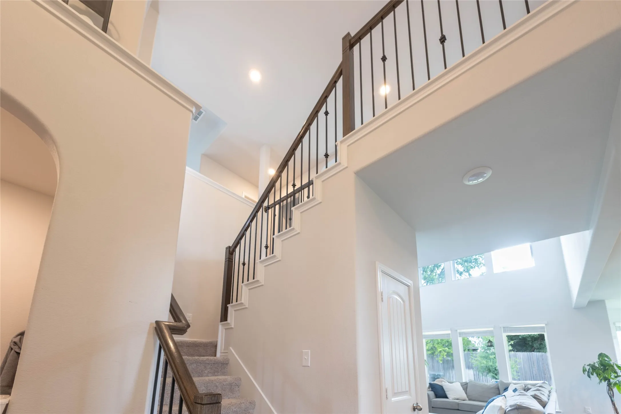 Single Family Residence For Sale in Tarrant County , 7901 Sycamore Brook Drive, Fort Worth, Texas 76123, 4 Bedroom, 4 Bathroom, 2 Garage spaces, 2,799 Sqft, built in 2022, mls#21288213, Real Estate Agent in Fort Worth, Homes For Sale in Tarrant county, Homes For Sale in Fort Worth, Realtor in Fort Worth Texas, Real Estate Brokerage Independent Realty Texas, Luminita Cordes Realtor