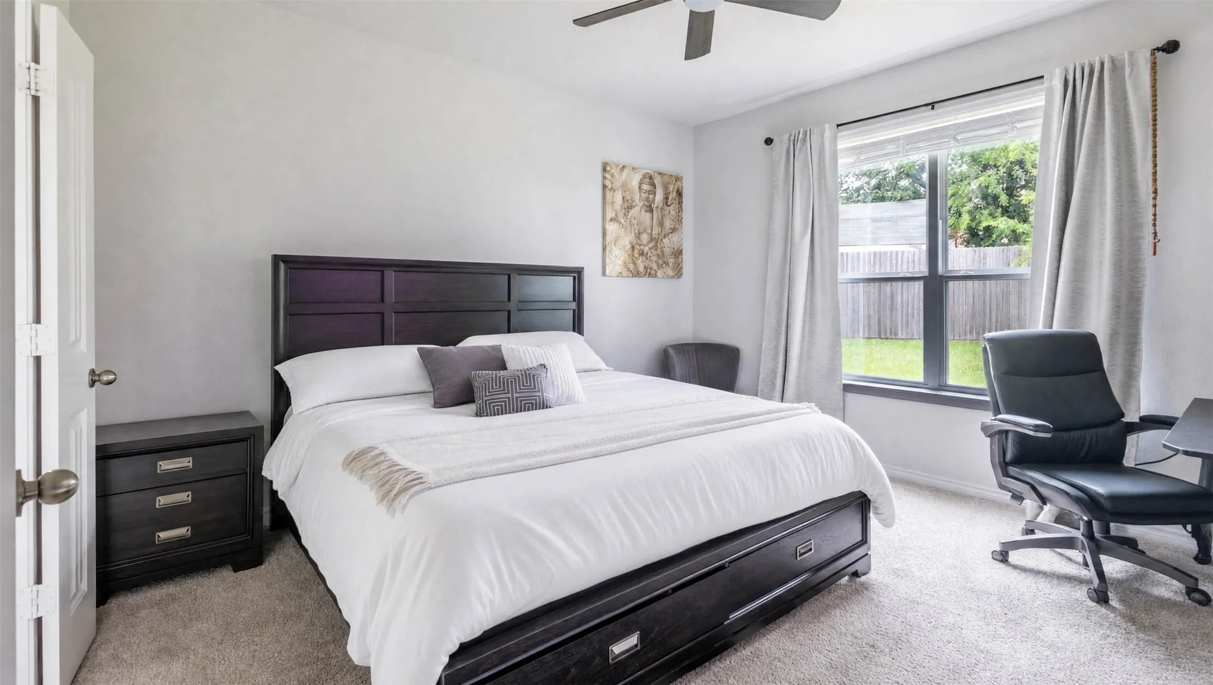 Single Family Residence For Sale in Tarrant County , 7901 Sycamore Brook Drive, Fort Worth, Texas 76123, 4 Bedroom, 4 Bathroom, 2 Garage spaces, 2,799 Sqft, built in 2022, mls#21288213, Real Estate Agent in Fort Worth, Homes For Sale in Tarrant county, Homes For Sale in Fort Worth, Realtor in Fort Worth Texas, Real Estate Brokerage Independent Realty Texas, Luminita Cordes Realtor