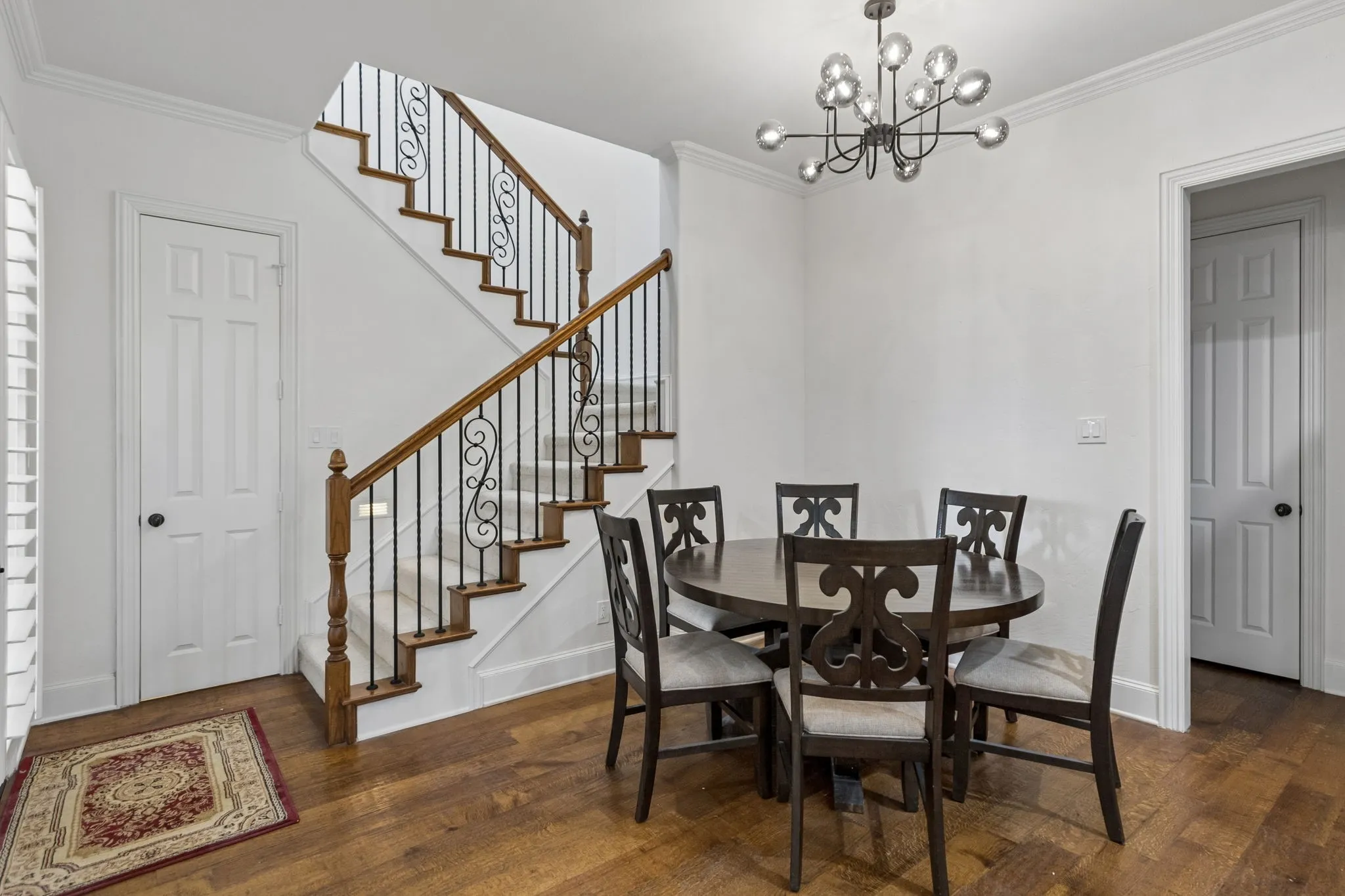 Single Family Residence For Sale in Denton County , 1101 King Mark Drive, Lewisville, Texas 75056, 5 Bedroom, 6 Bathroom, 3 Garage spaces, 5,289 Sqft, built in 2006, mls#21287758, Real Estate Agent in Lewisville, Homes For Sale in Denton county, Homes For Sale in Lewisville, Realtor in Lewisville Texas, Real Estate Brokerage Independent Realty Texas, Luminita Cordes Realtor