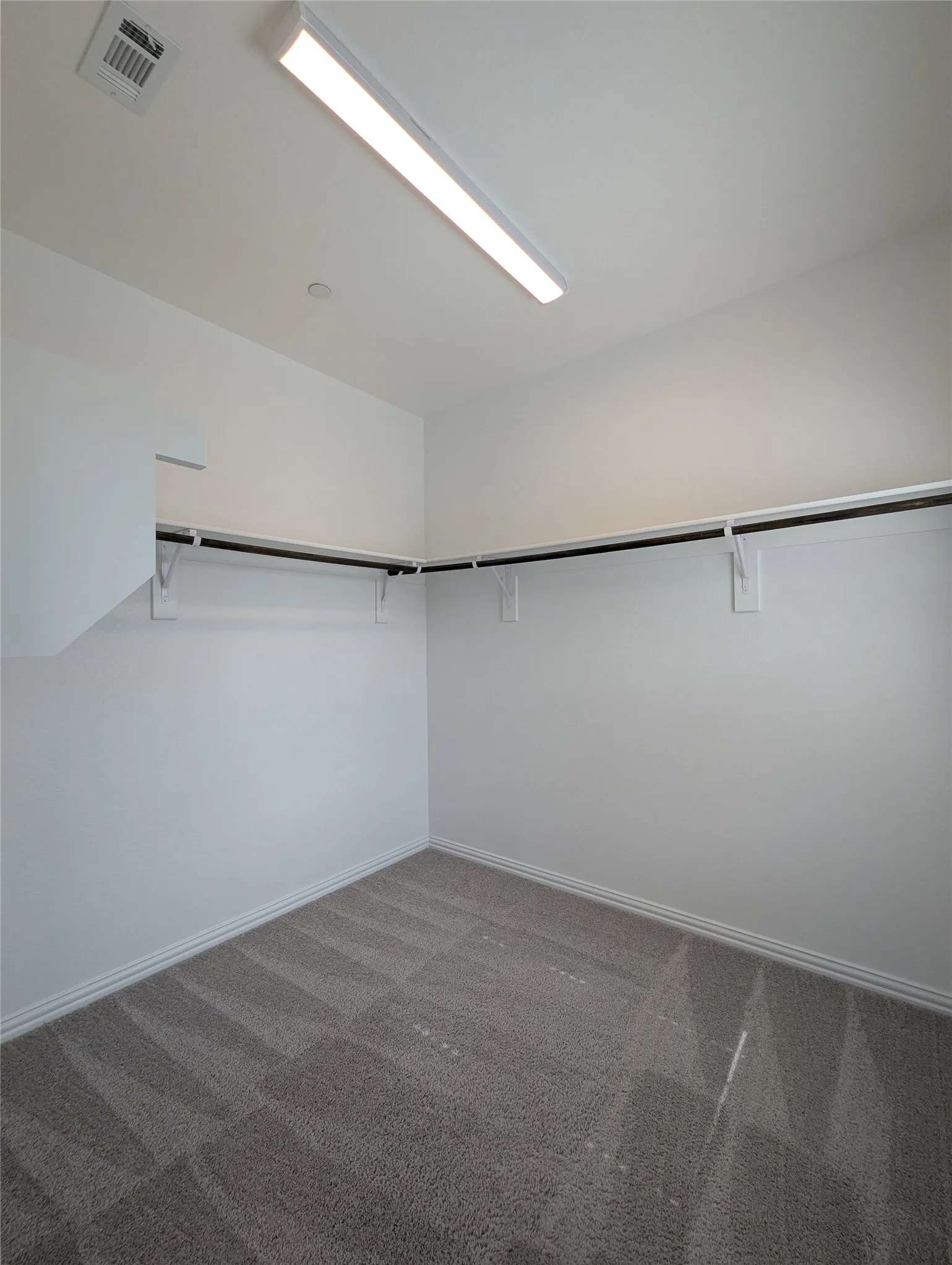 Townhouse For Rent in Collin County , 2257 Adena Springs Drive, Allen, Texas 75013, 3 Bedroom, 3 Bathroom, 2 Garage spaces, 1,679 Sqft, built in 2022, mls#21290773, Real Estate Agent in Allen, Homes For Rent in Collin county, Homes For Rent in Allen, Realtor in Allen Texas, Real Estate Brokerage Independent Realty Texas, Luminita Cordes Realtor
